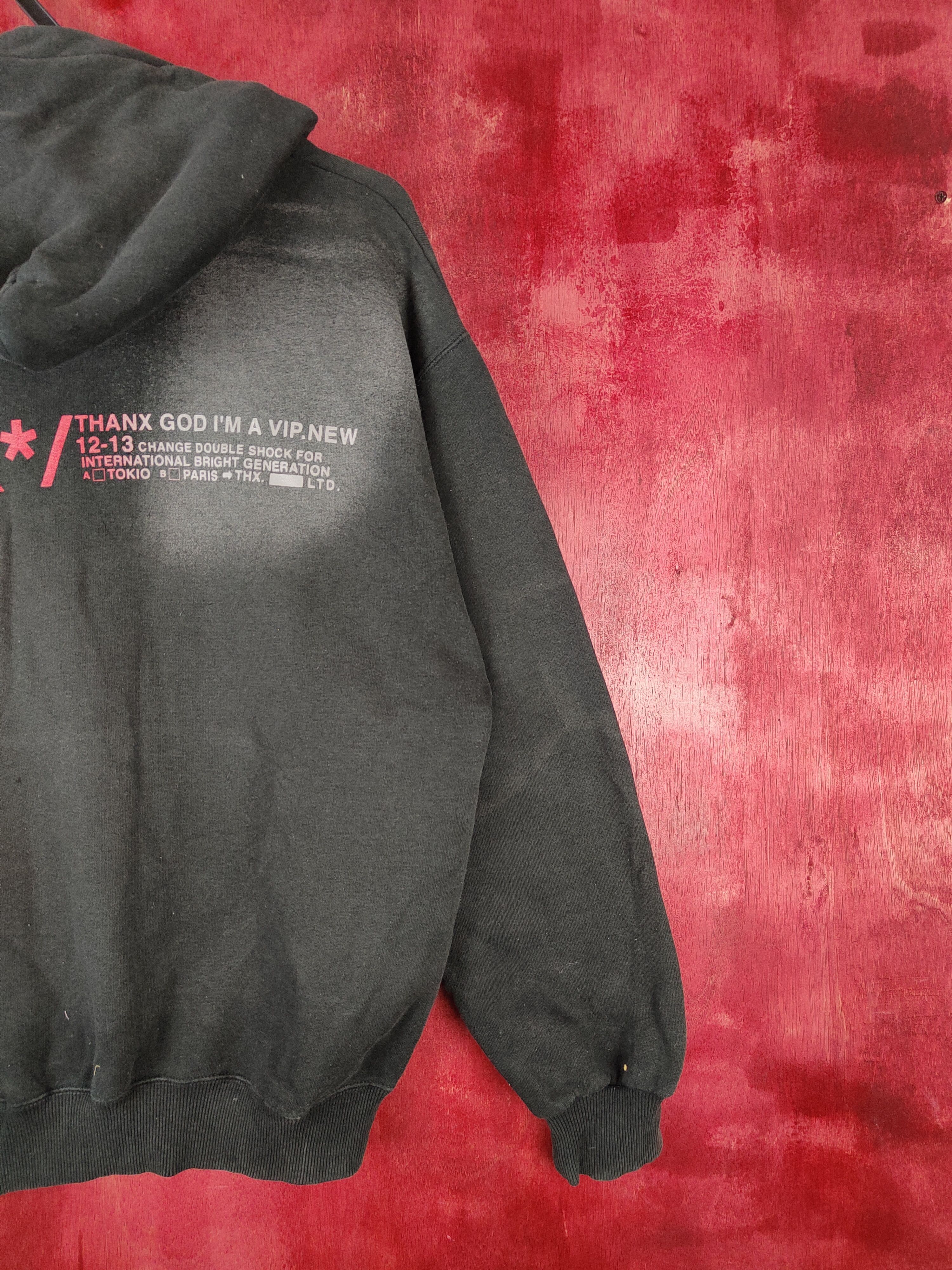 Vintage DL Thx-Thanx God I'm a V.I.P Hoodie Sweater #5423 Size US M / EU 48-50 / 2 - 4 Thumbnail