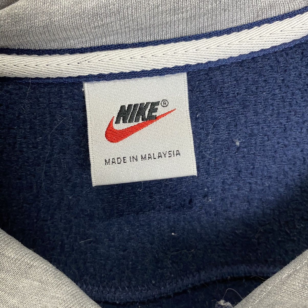 Vintage Vintage 90s Nike hoodie Size US L / EU 52-54 / 3 - 11 Thumbnail