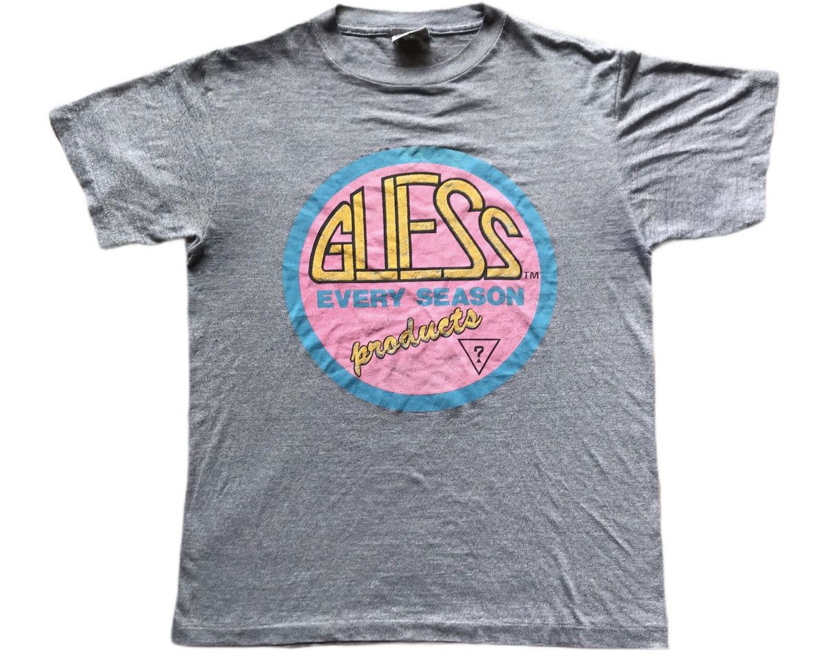 Guess 90s Vintage Guess Big Logo T Shirt Size US M / EU 48-50 / 2 - 1 Thumbnail
