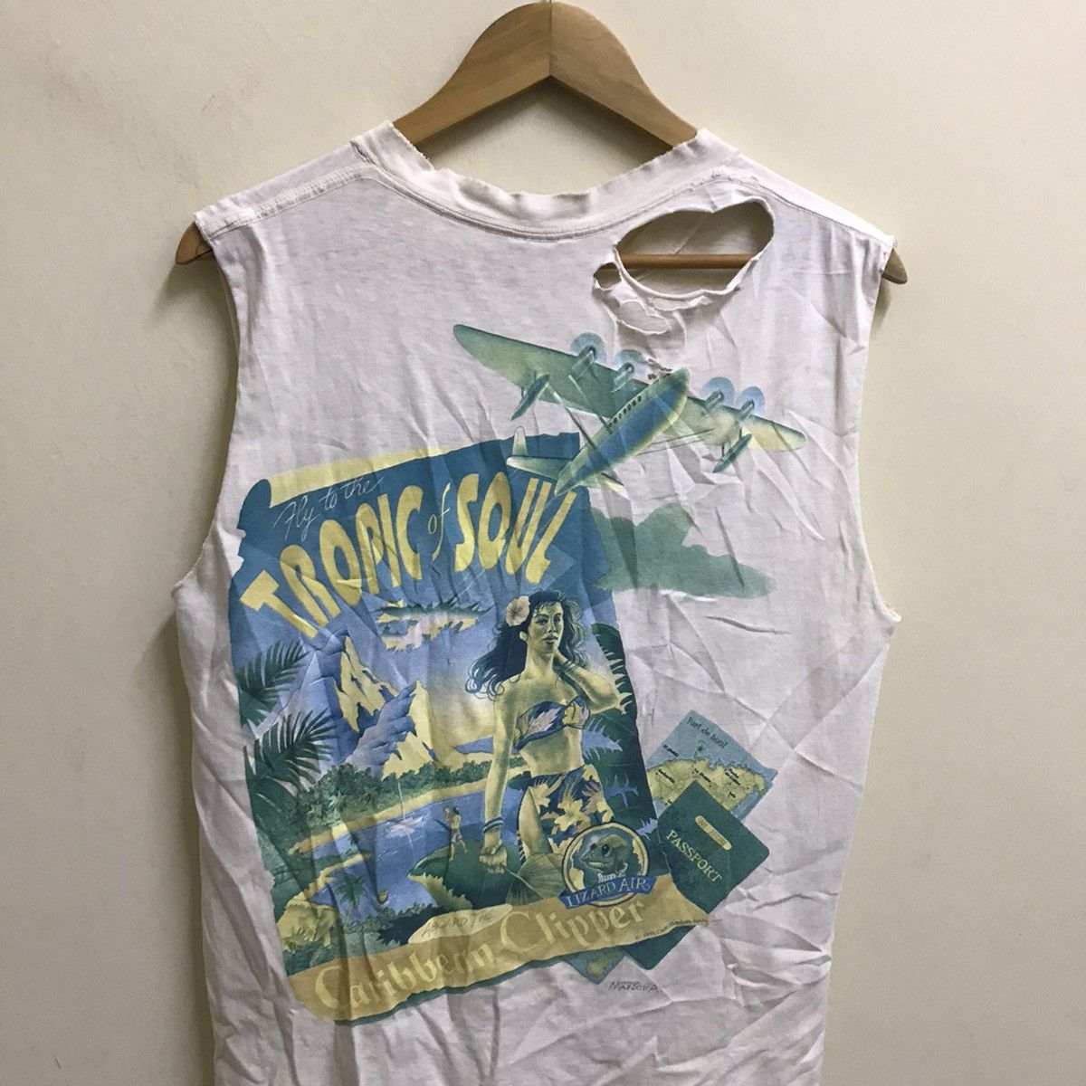 Caribbean VERY RARE🔥VINTAGE 90s CARIBBEANSOUL DISTRESSED SHIRT Size US M / EU 48-50 / 2 - 8 Thumbnail