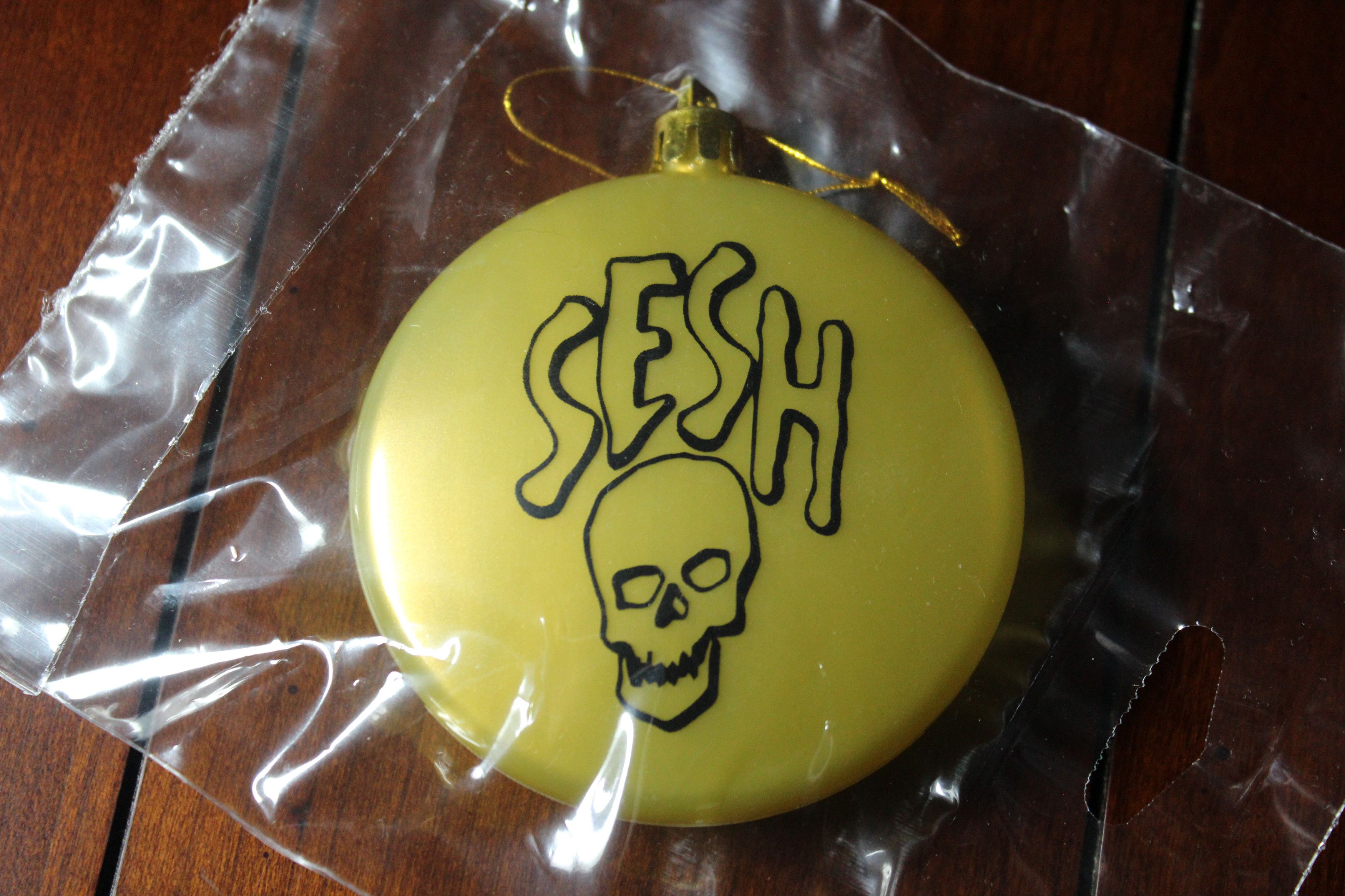 Bones × TeamSESH TeamSESH Ornament Christmas Size ONE SIZE - 1 Thumbnail