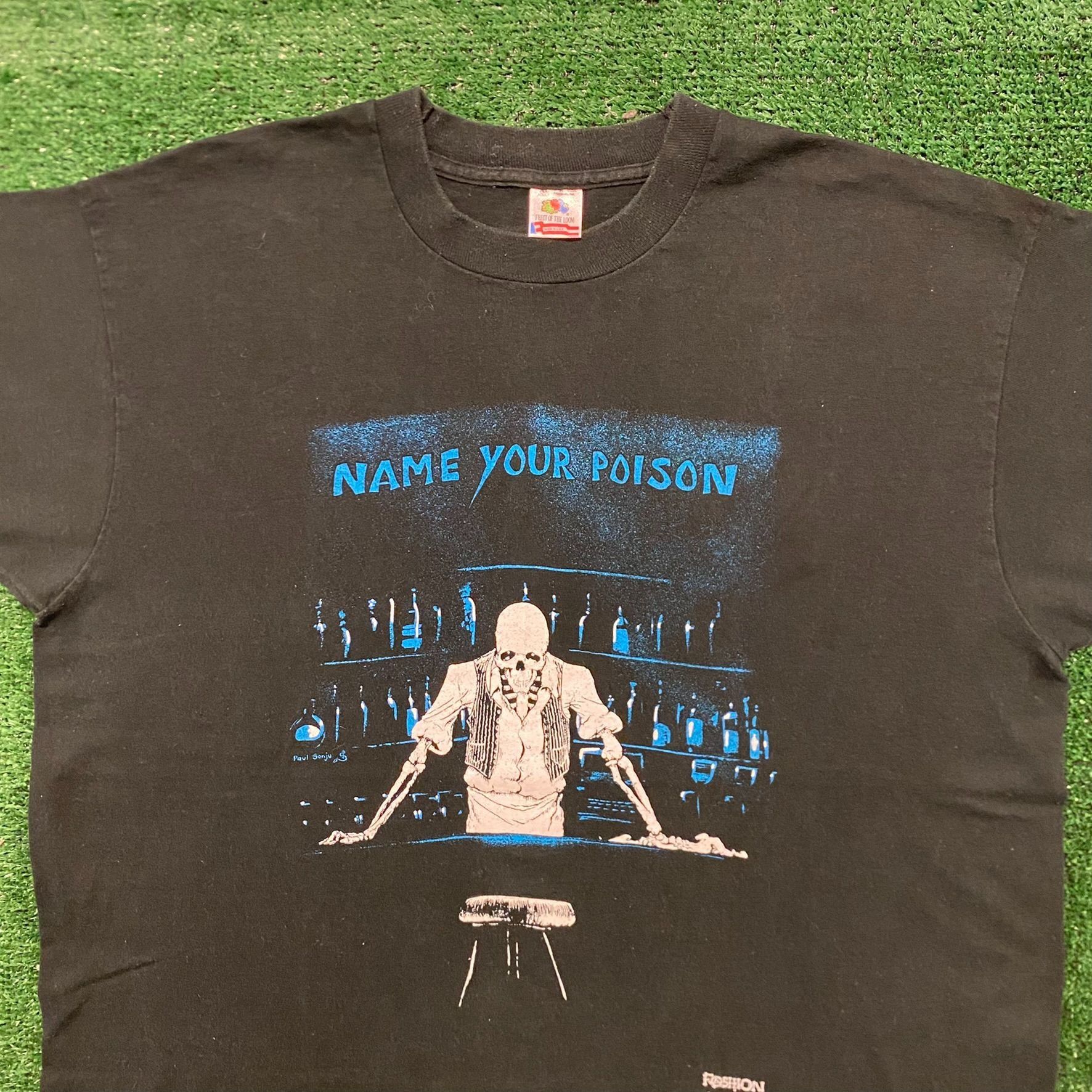 Fruit Of The Loom Fashion Victim Skull Bartender Vintage 90s T-Shirt Size US XL / EU 56 / 4 - 2 Thumbnail