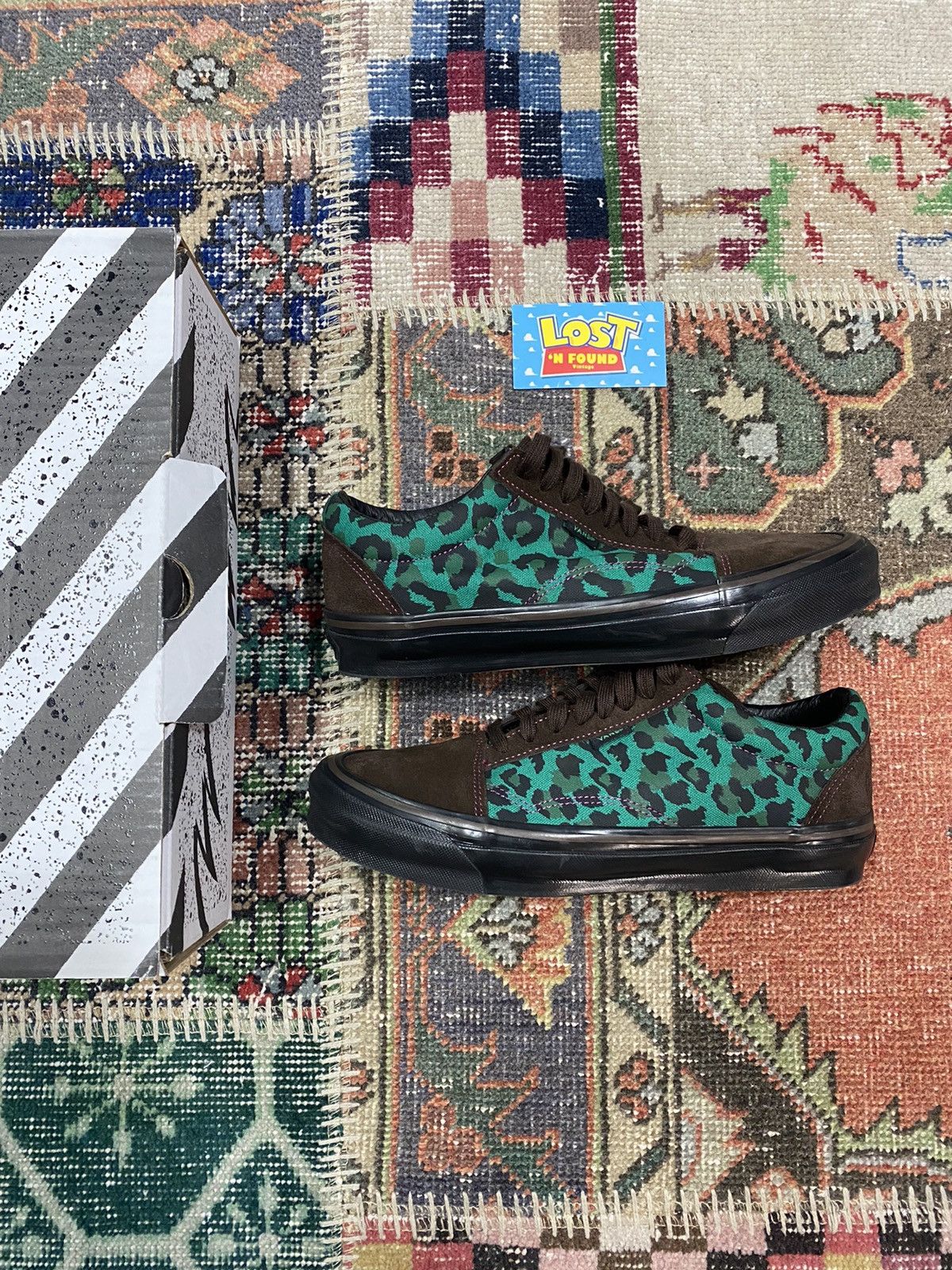 Stray Rats × Vans Vans Old Skool Stray Rats Brown Green Size US 9.5 / EU 42-43 - 1 Thumbnail