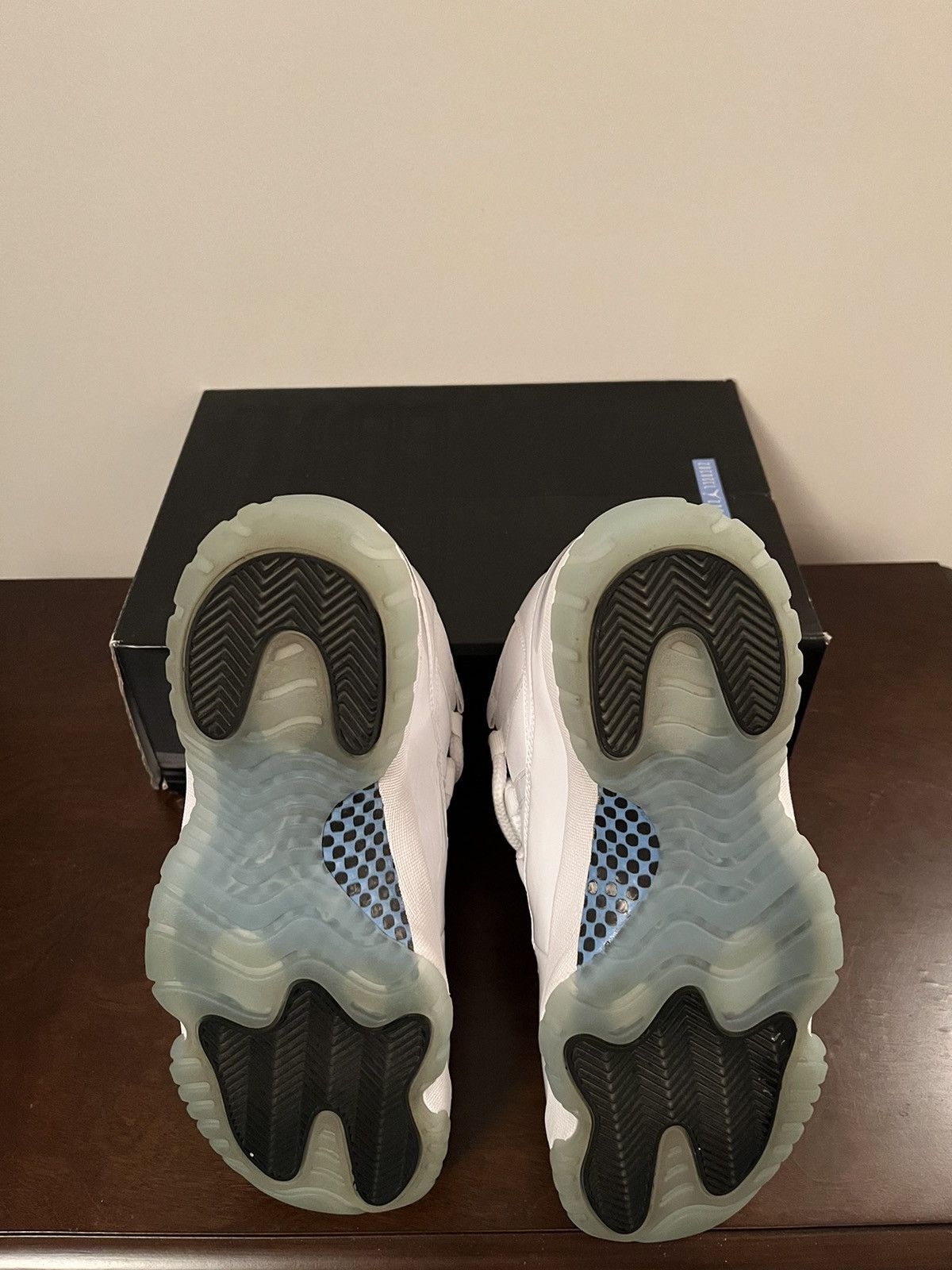 Jordan Brand Air Jordan 11 Retro Legend Blue Columbia 2014 Size US 8 / EU 41 - 5 Thumbnail