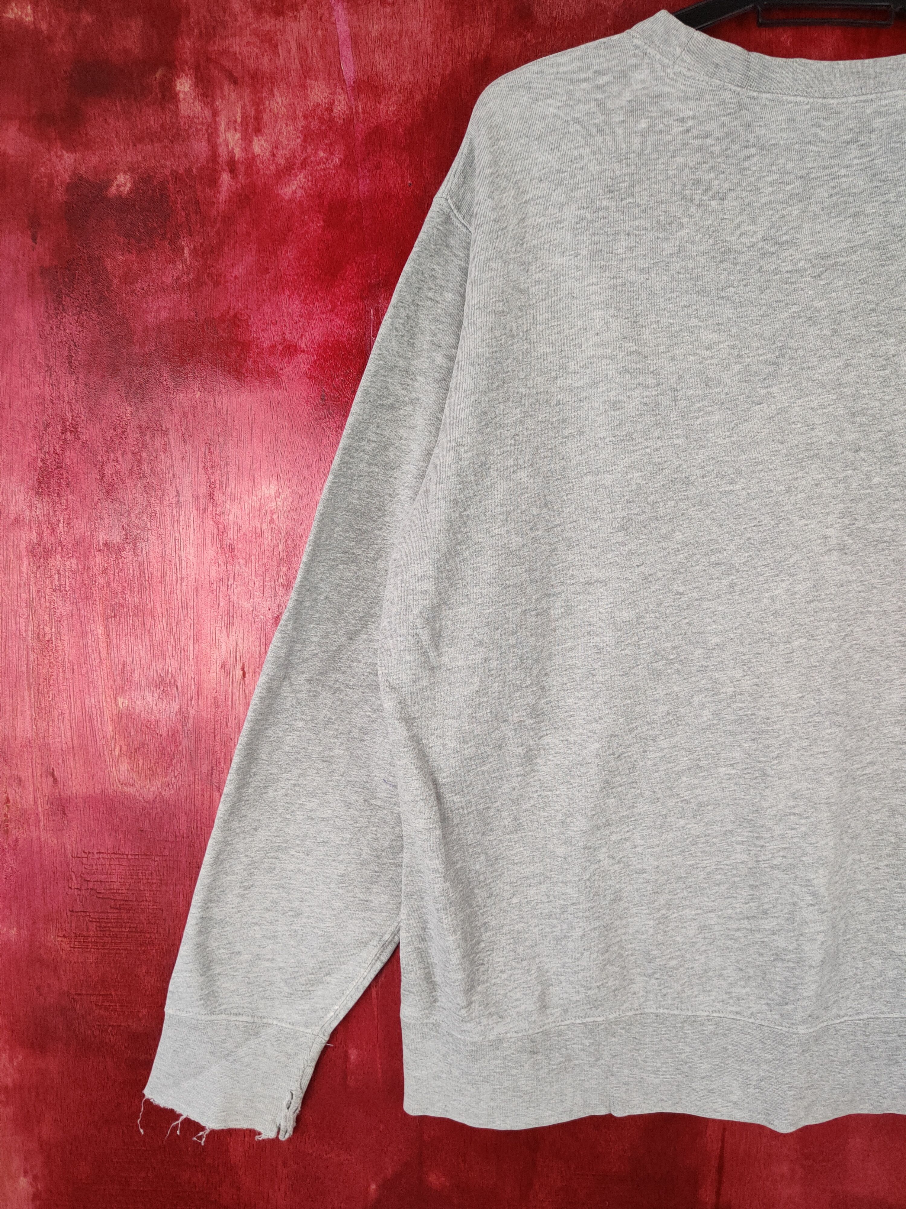 Japanese Brand UT - Uniqlo (Peanuts) Gray Sweatshirt vintage movie #3248 Size US L / EU 52-54 / 3 - 7 Thumbnail