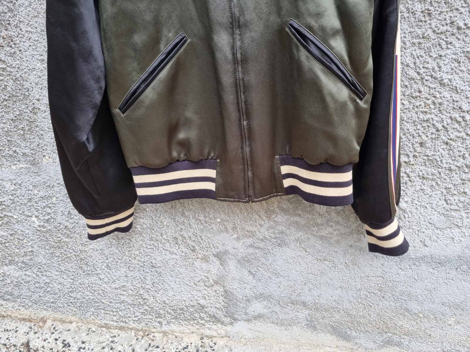 Gucci $3350 Gucci Souvenir Reversible Logo Sleeves Bomber Jacket Size US M / EU 48-50 / 2 - 11 Thumbnail