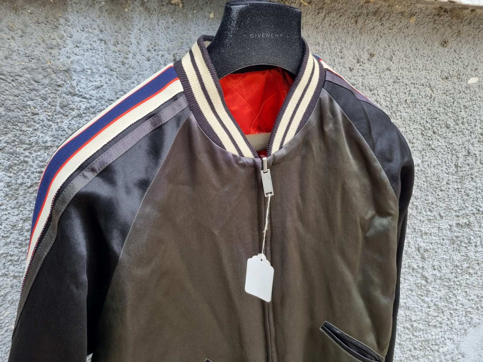 Gucci $3350 Gucci Souvenir Reversible Logo Sleeves Bomber Jacket Size US M / EU 48-50 / 2 - 9 Thumbnail