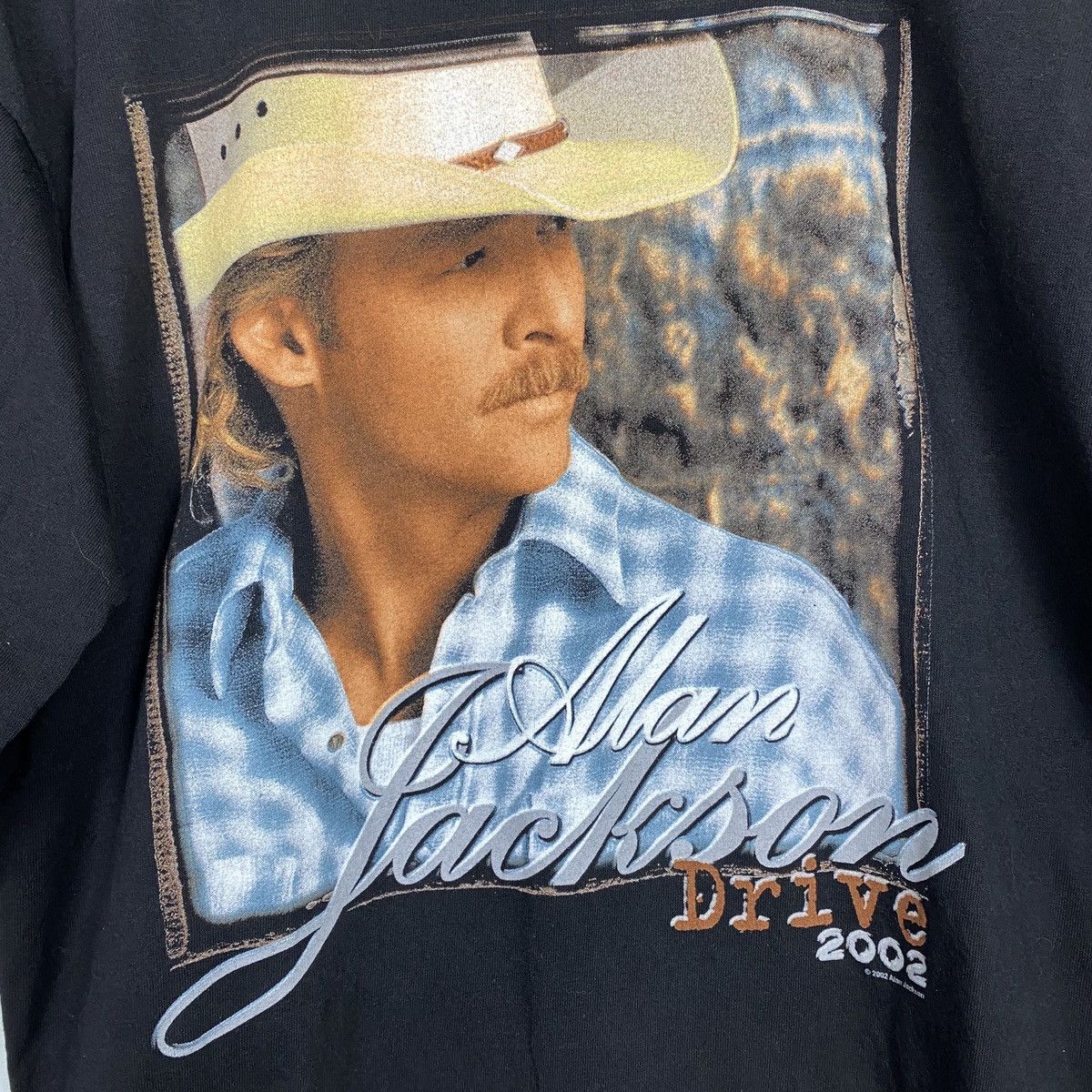 Band Tees × Vintage American Singer Alan Jackson Vintage 2002 Tour Size US L / EU 52-54 / 3 - 8 Thumbnail