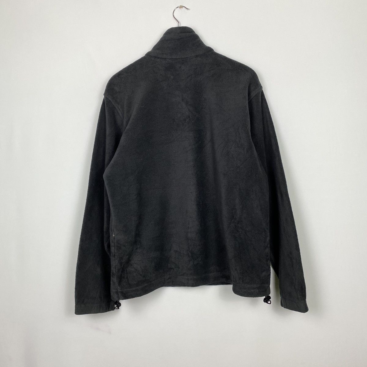 Columbia fleece sweater