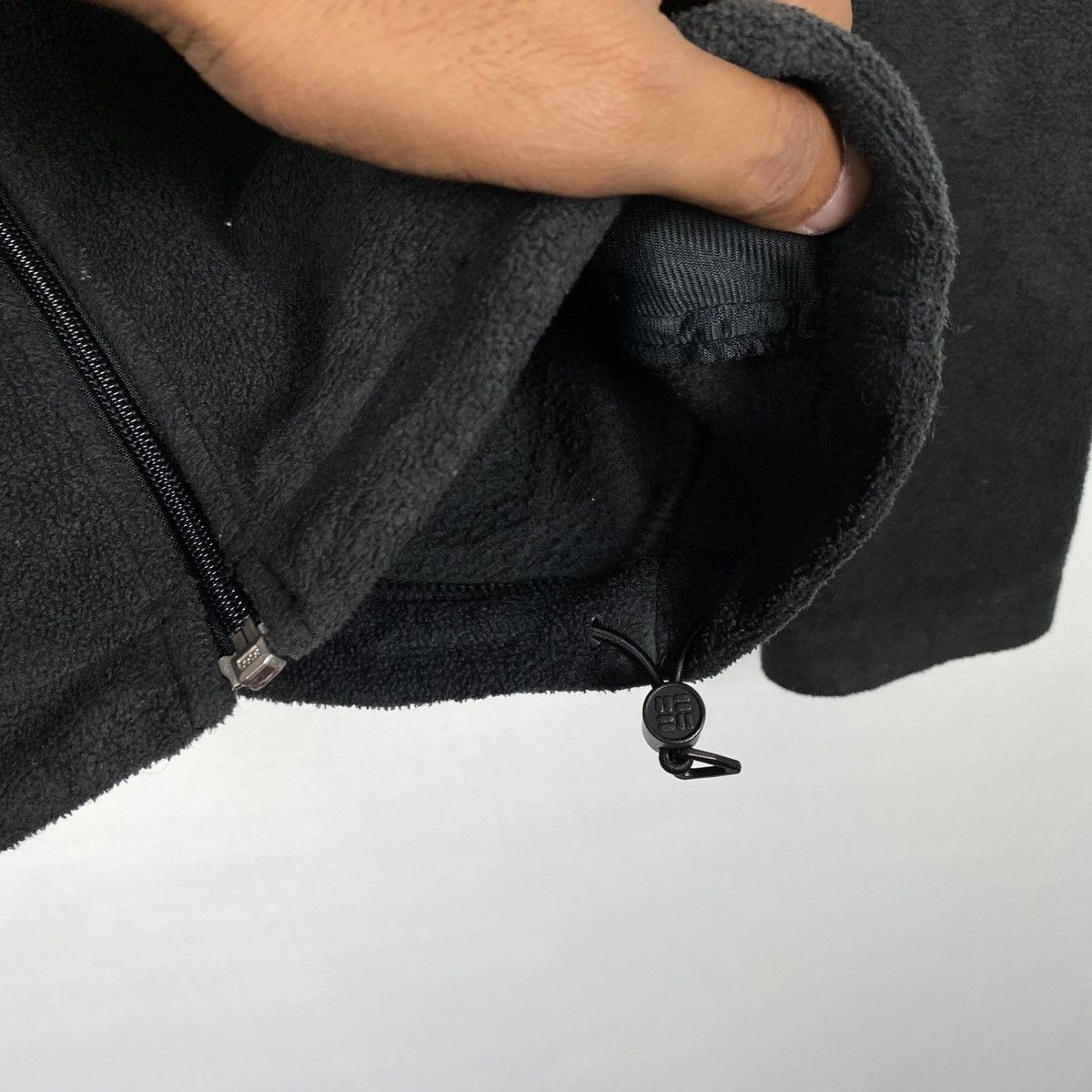 Columbia fleece sweater