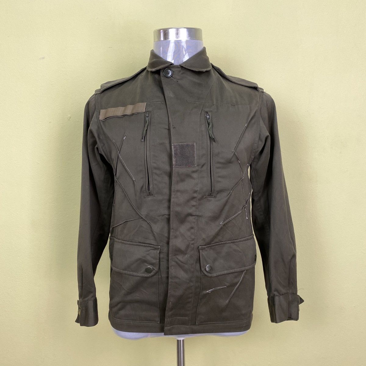 Vintage Vintage Army Issue Jacket Size US S / EU 44-46 / 1 - 1 Thumbnail