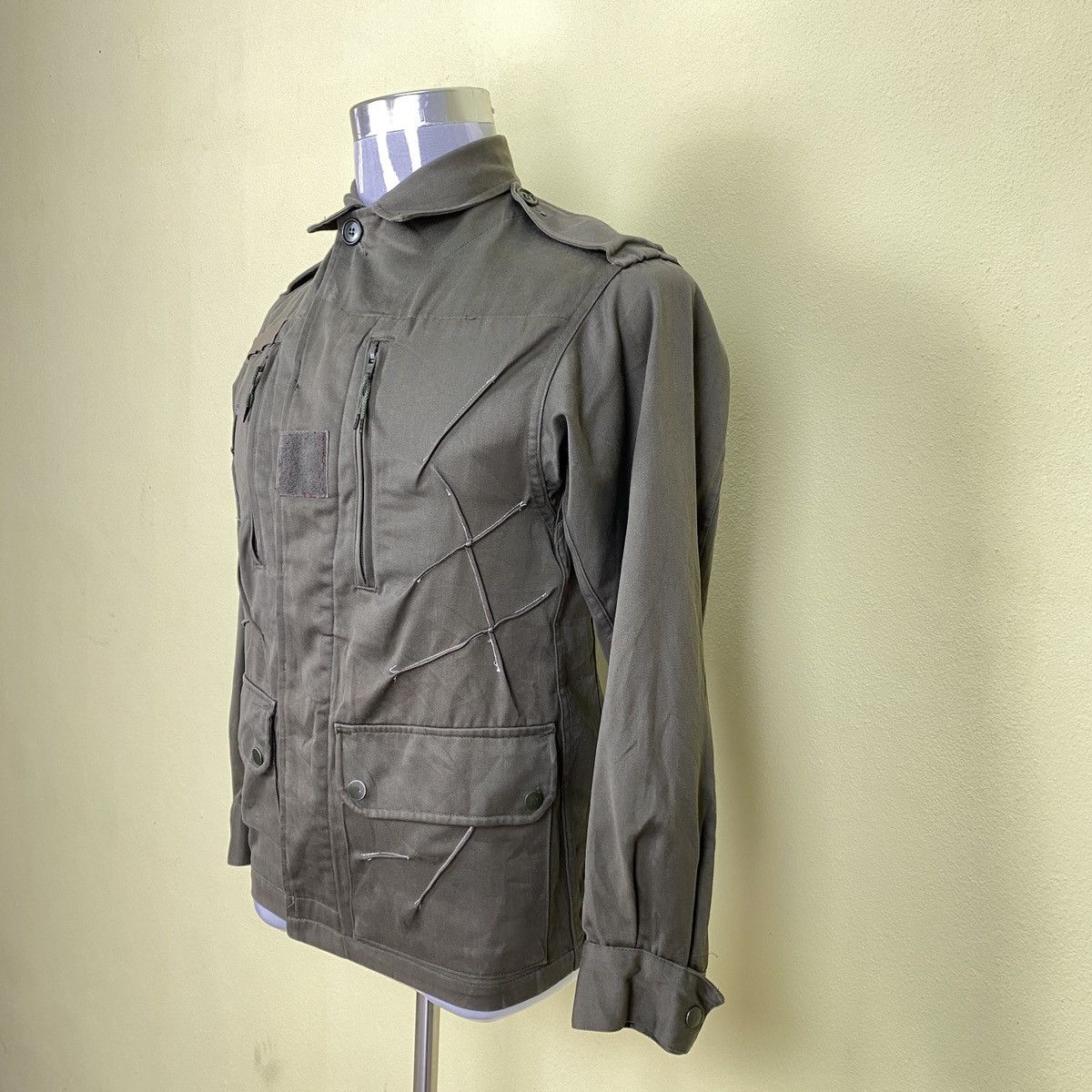 Vintage Vintage Army Issue Jacket Size US S / EU 44-46 / 1 - 5 Thumbnail
