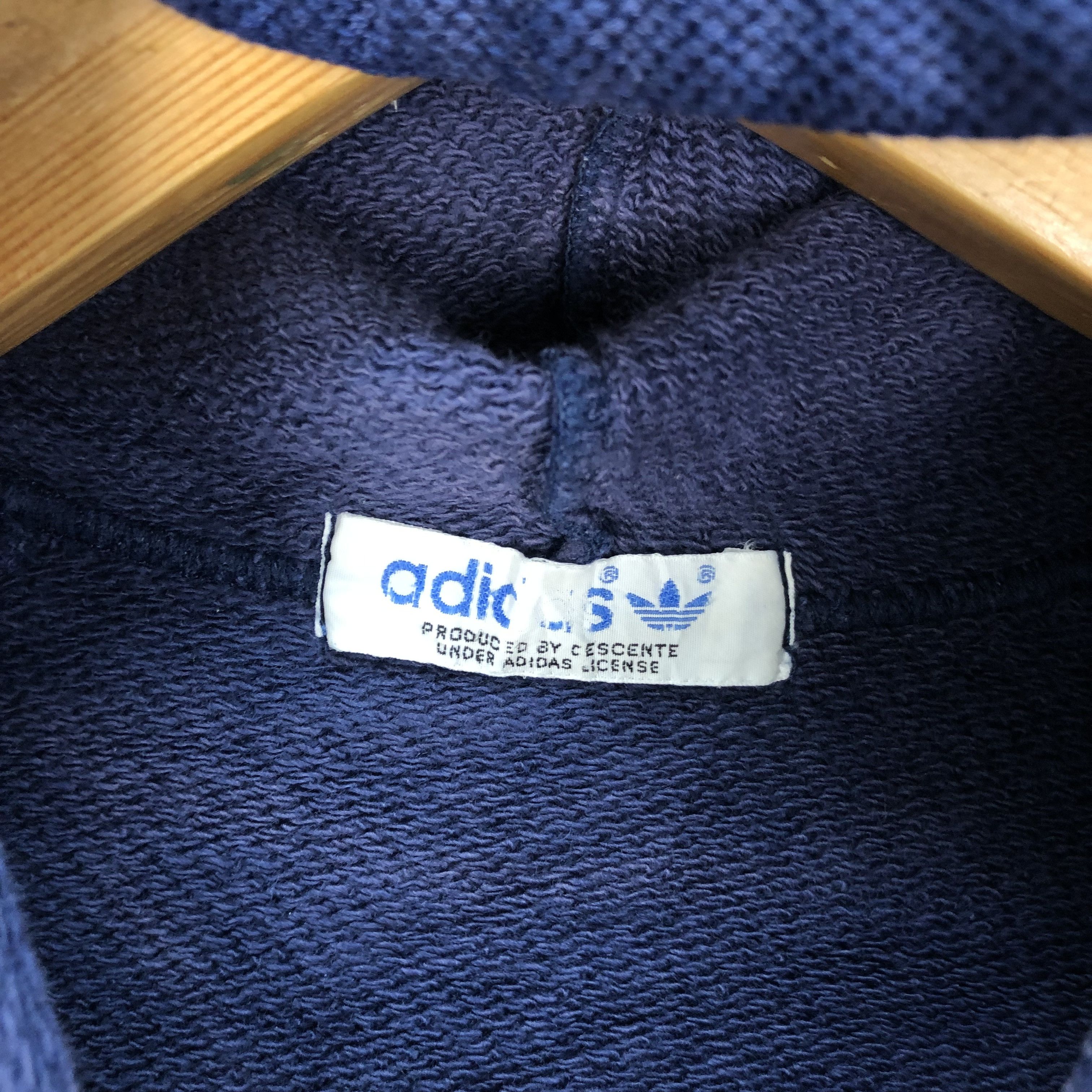 Adidas Vintage Adidas Trefoil Embroidery Logo Hoodies #5331-184 Size L / US 10 / IT 46 - 7 Thumbnail