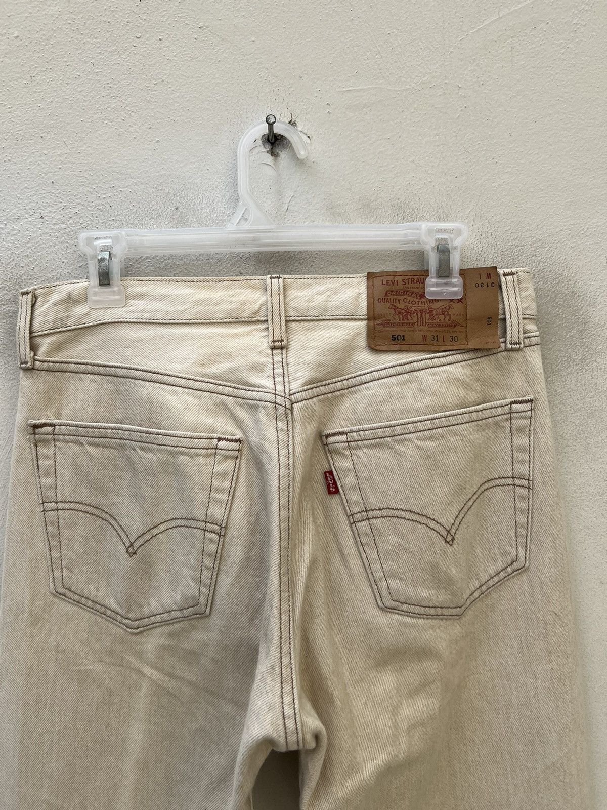 Levi's Vintage 1997 Levi’s 501 Sun Fade Cream Denim Jeans Size US 31 - 13 Thumbnail