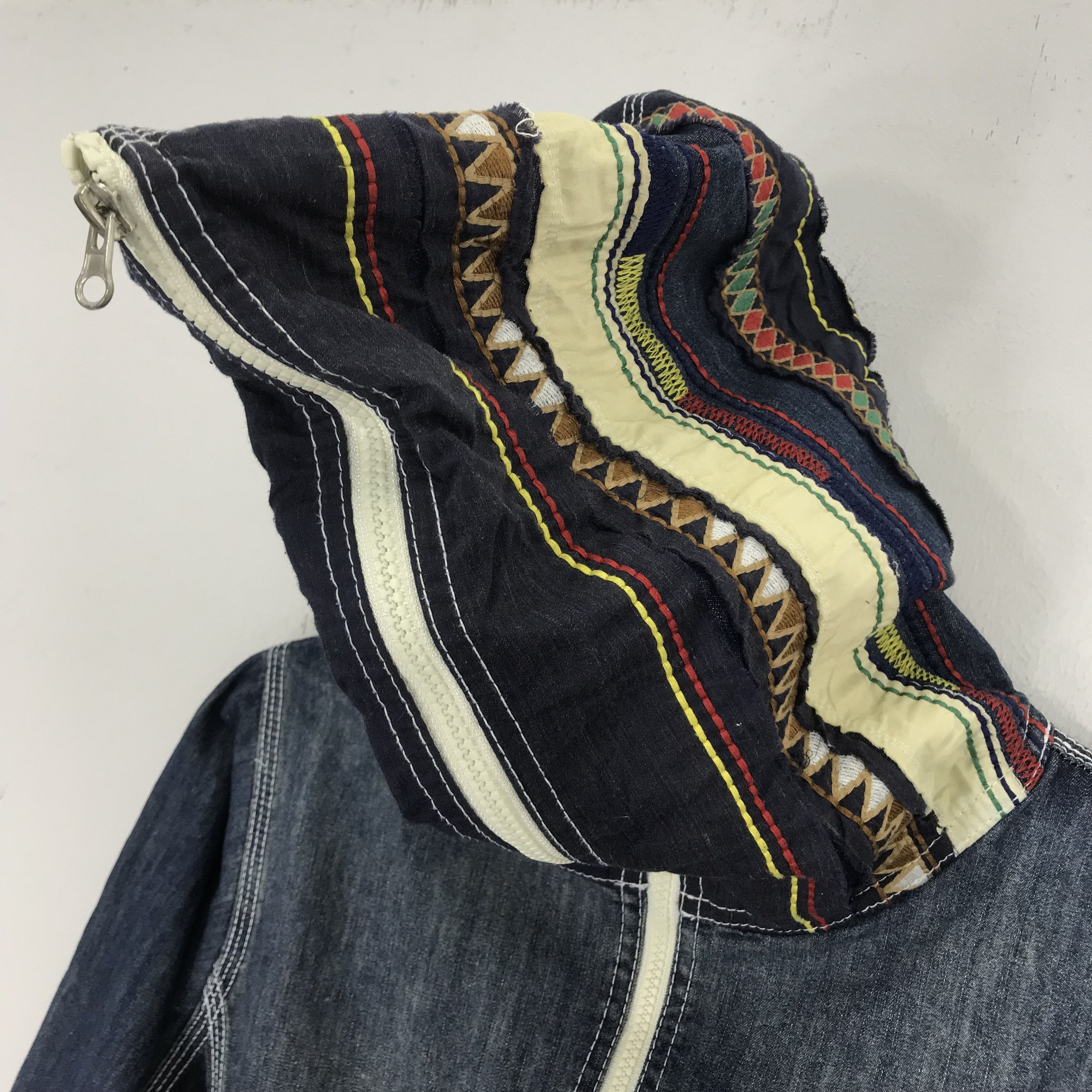Designer × Vintage × go slow caravan Go Slow Caravan Denime Jacket Hoodie Native Pattern Size US S / EU 44-46 / 1 - 7 Thumbnail