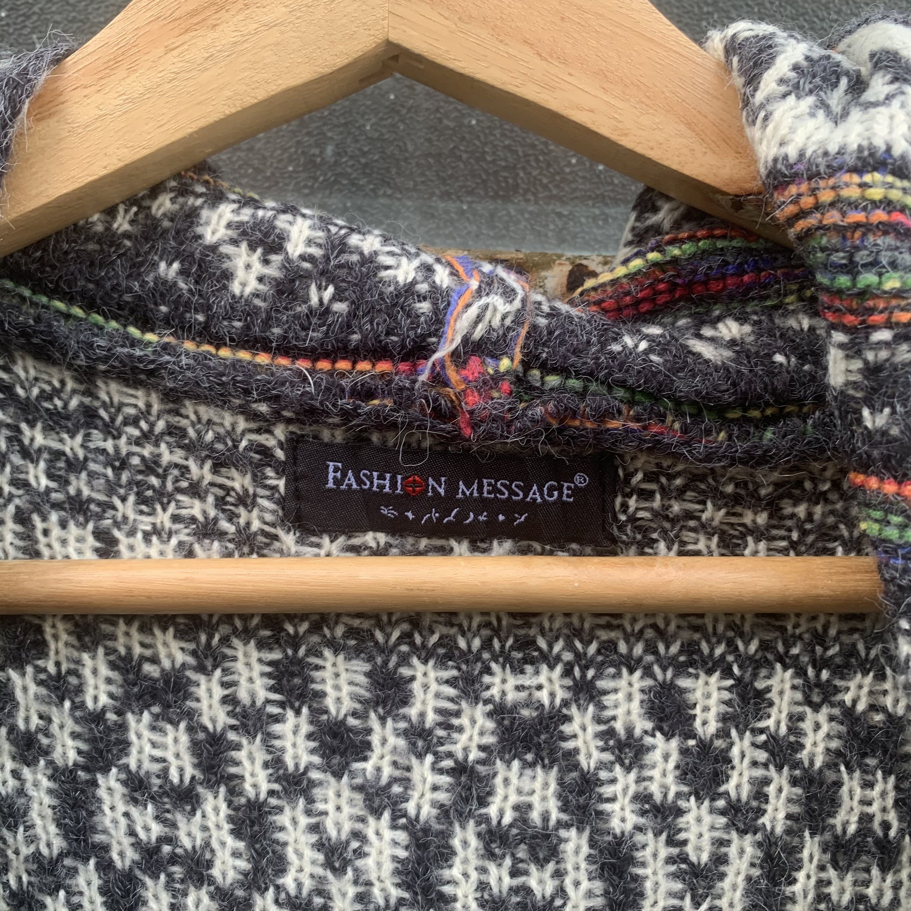 Japanese Brand SEND OFFERS 🍁 2-Pocket Cardigan Navajo Style Hoodie Sweater Size US M / EU 48-50 / 2 - 6 Thumbnail