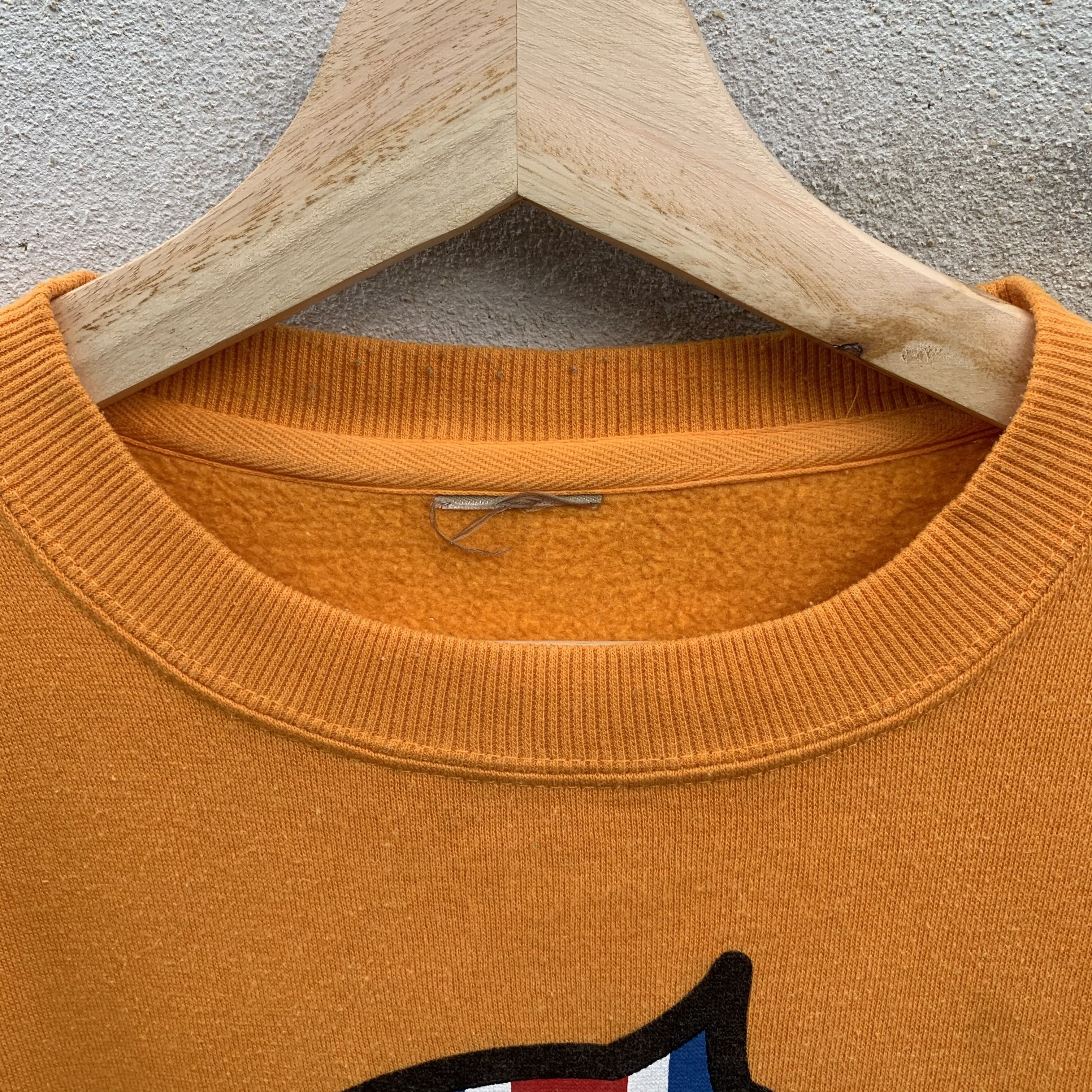 Vintage SEND OFFERS 🔥 Y2K Uittg Baby Big Logo Crewneck Sweatshirts Size US M / EU 48-50 / 2 - 4 Thumbnail