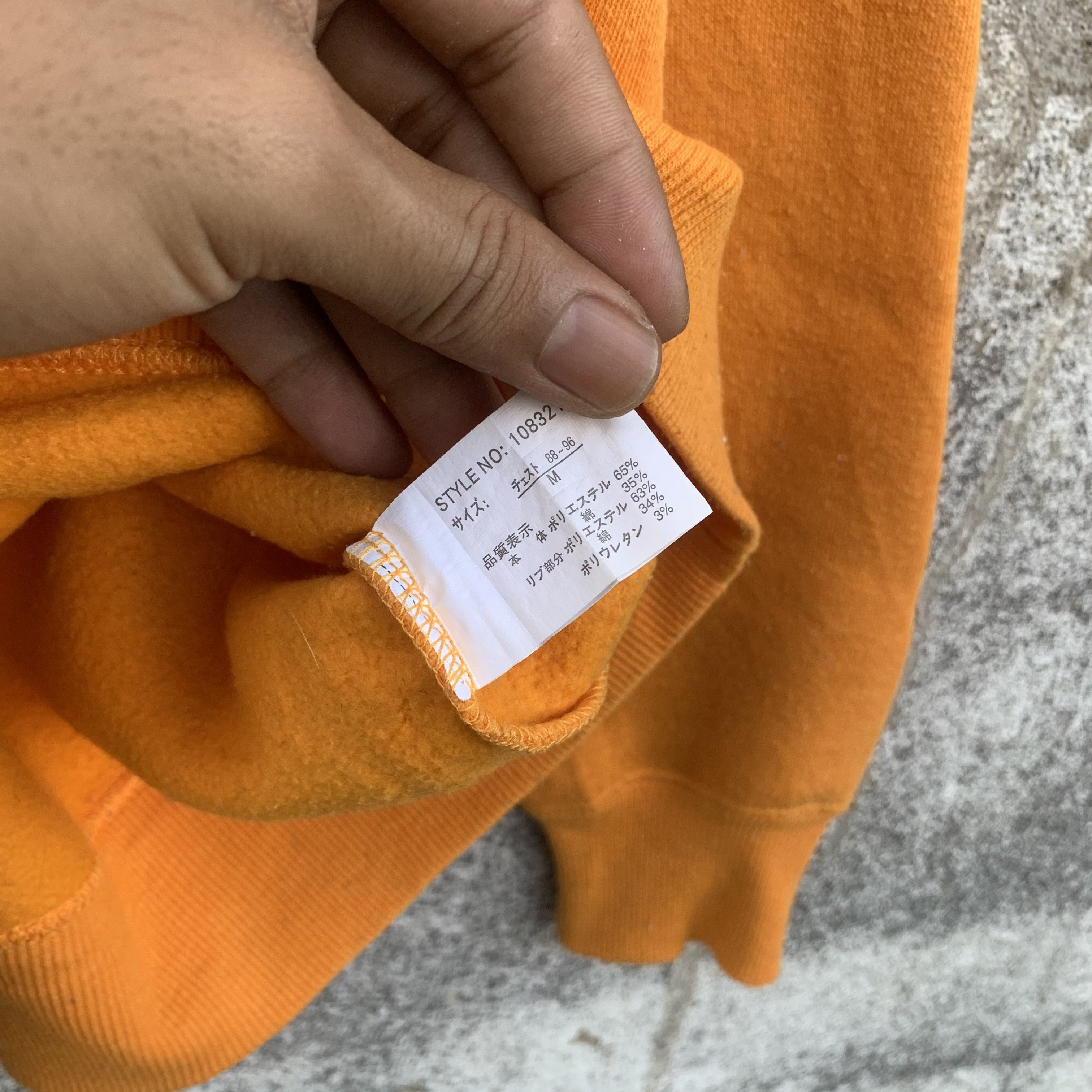 Vintage SEND OFFERS 🔥 Y2K Uittg Baby Big Logo Crewneck Sweatshirts Size US M / EU 48-50 / 2 - 5 Thumbnail