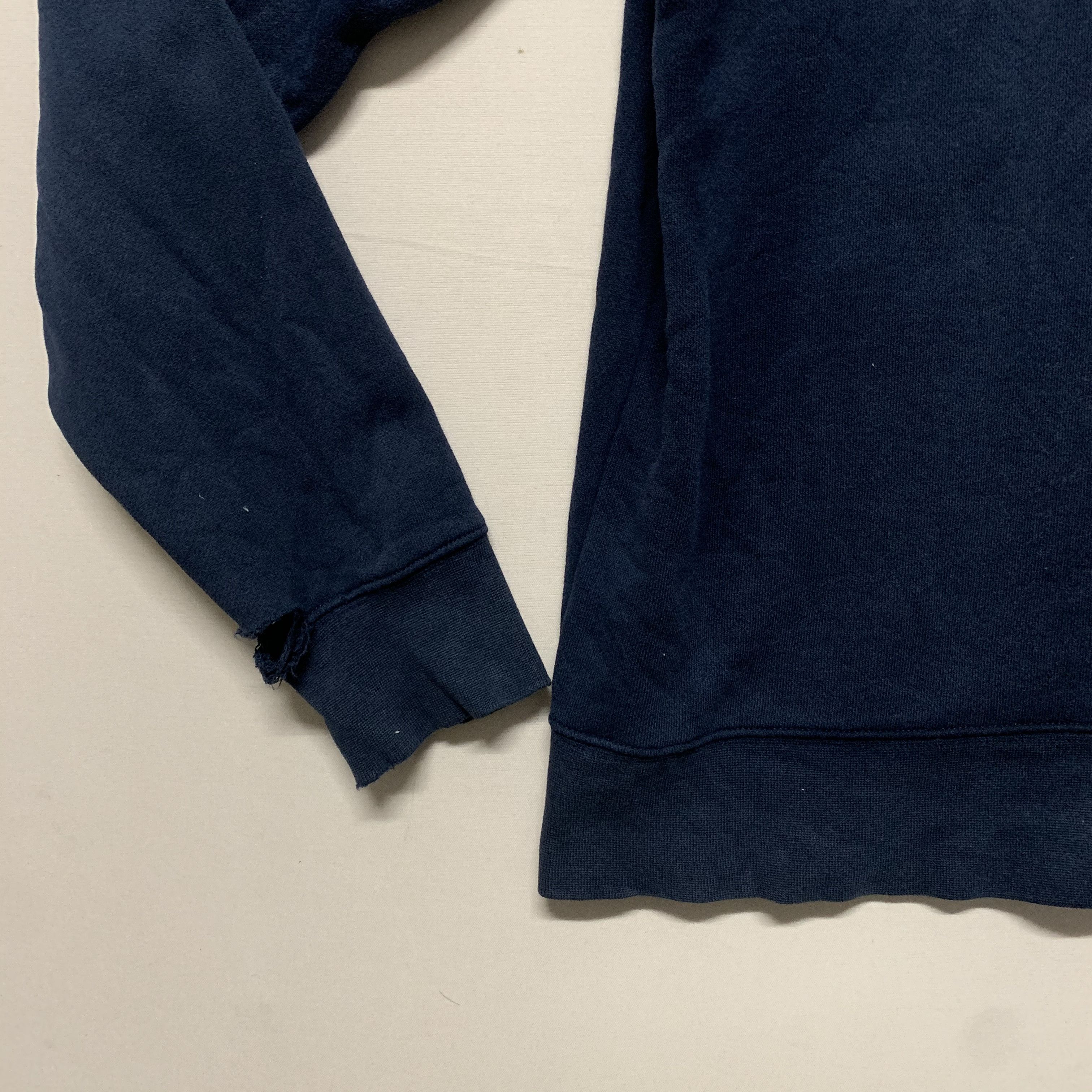 Nike Vintage Nike Small Logo Sportswear Crewneck Sweatshirt Size US M / EU 48-50 / 2 - 4 Thumbnail