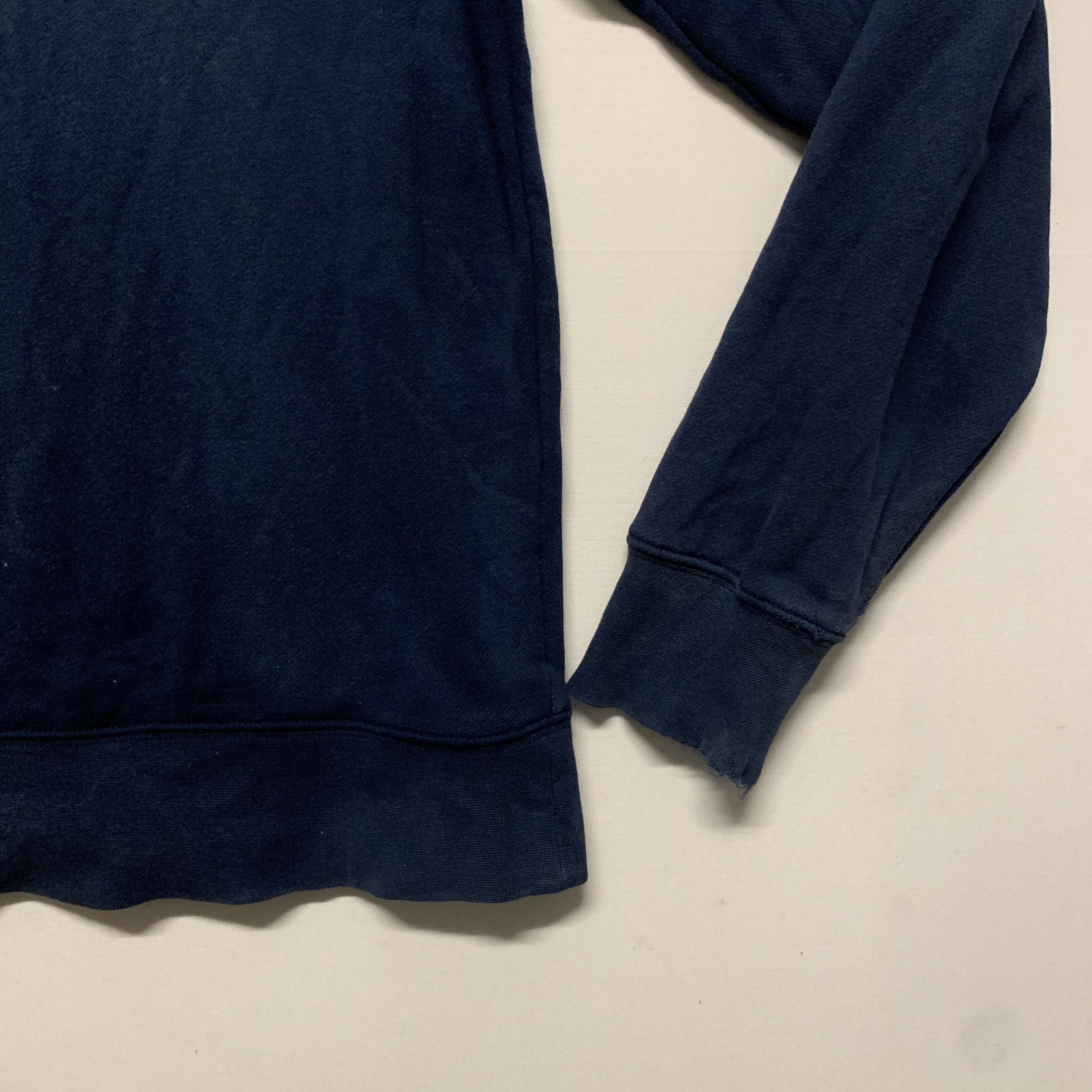 Nike Vintage Nike Small Logo Sportswear Crewneck Sweatshirt Size US M / EU 48-50 / 2 - 5 Thumbnail