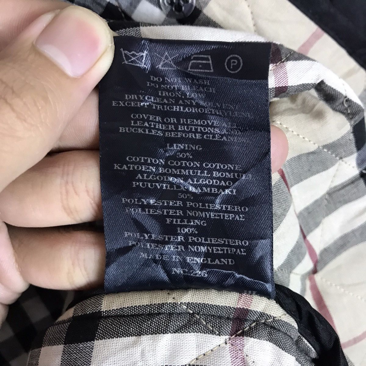 Burberry BURBERRY London Nova Check Black Quilted Jacket Size US M / EU 48-50 / 2 - 10 Thumbnail