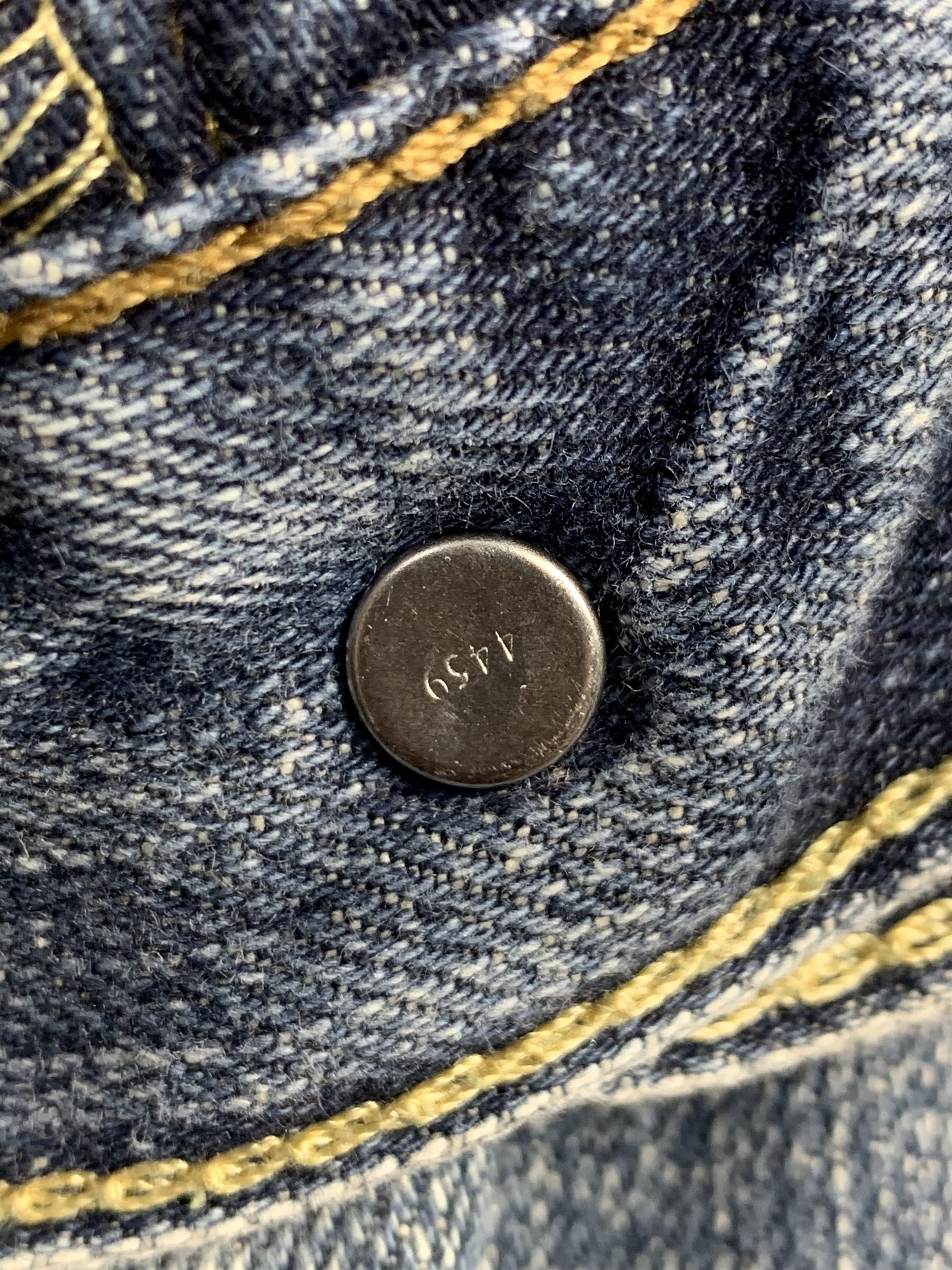 Levi's Vintage Levis 569 Faded Blue Jeans DP2155 Size US 35 - 13 Thumbnail