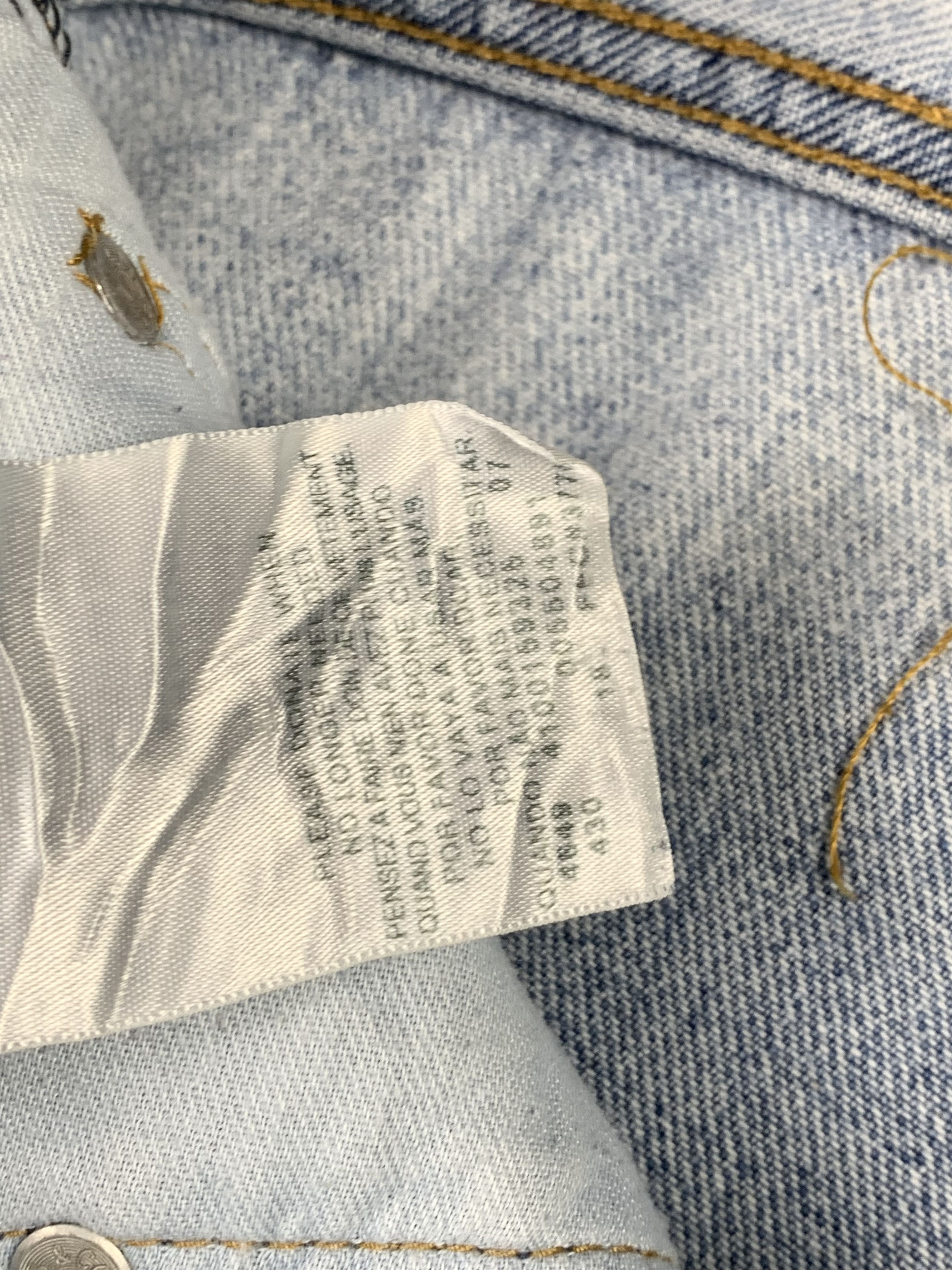 Levi's Vintage Levis 550 Light Wash Jeans DP2160 Size US 35 - 8 Thumbnail
