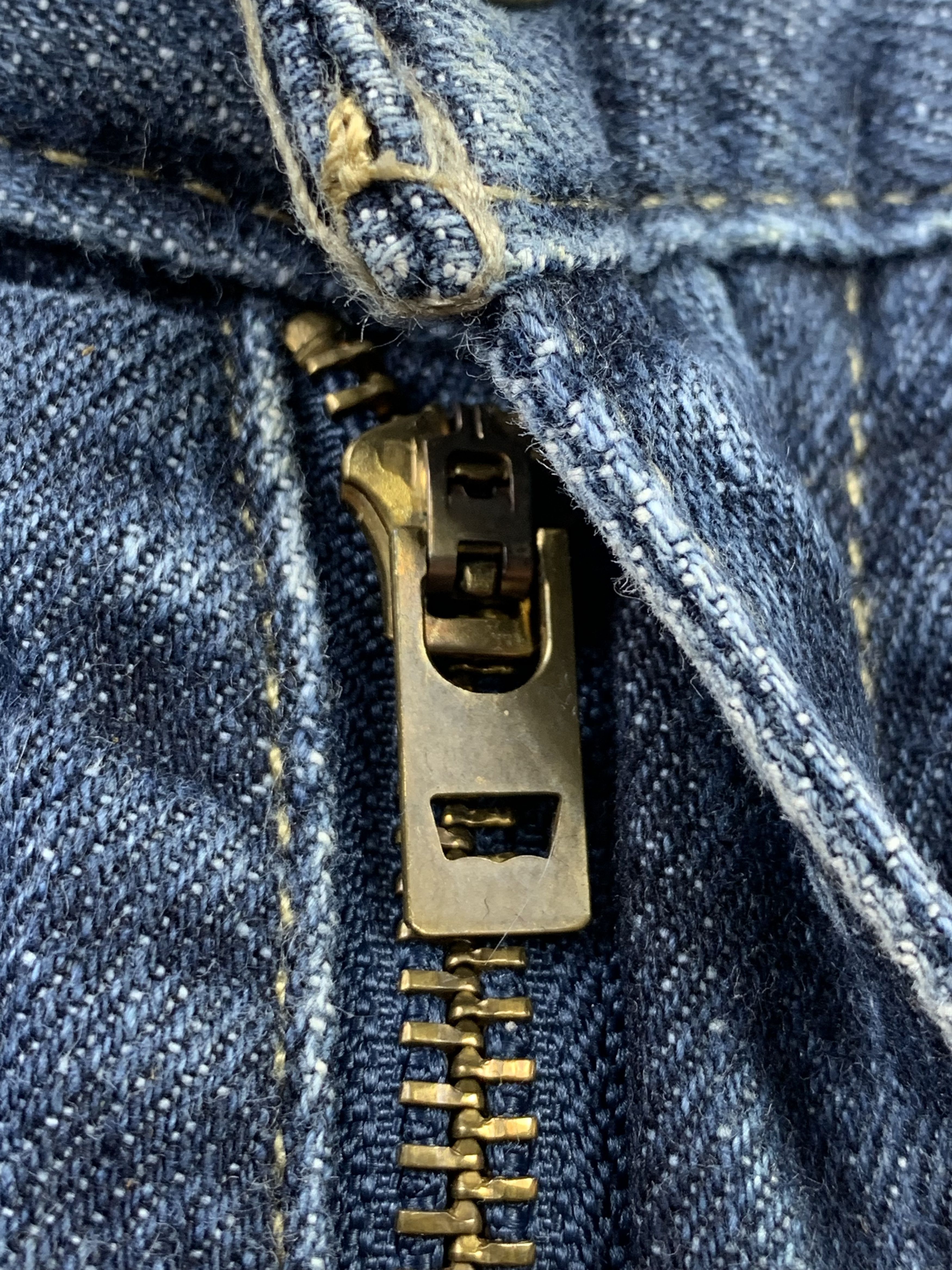 Levi's Vintage Levis 559 Faded Blue Jeans DP2163 Size US 36 / EU 52 - 11 Thumbnail