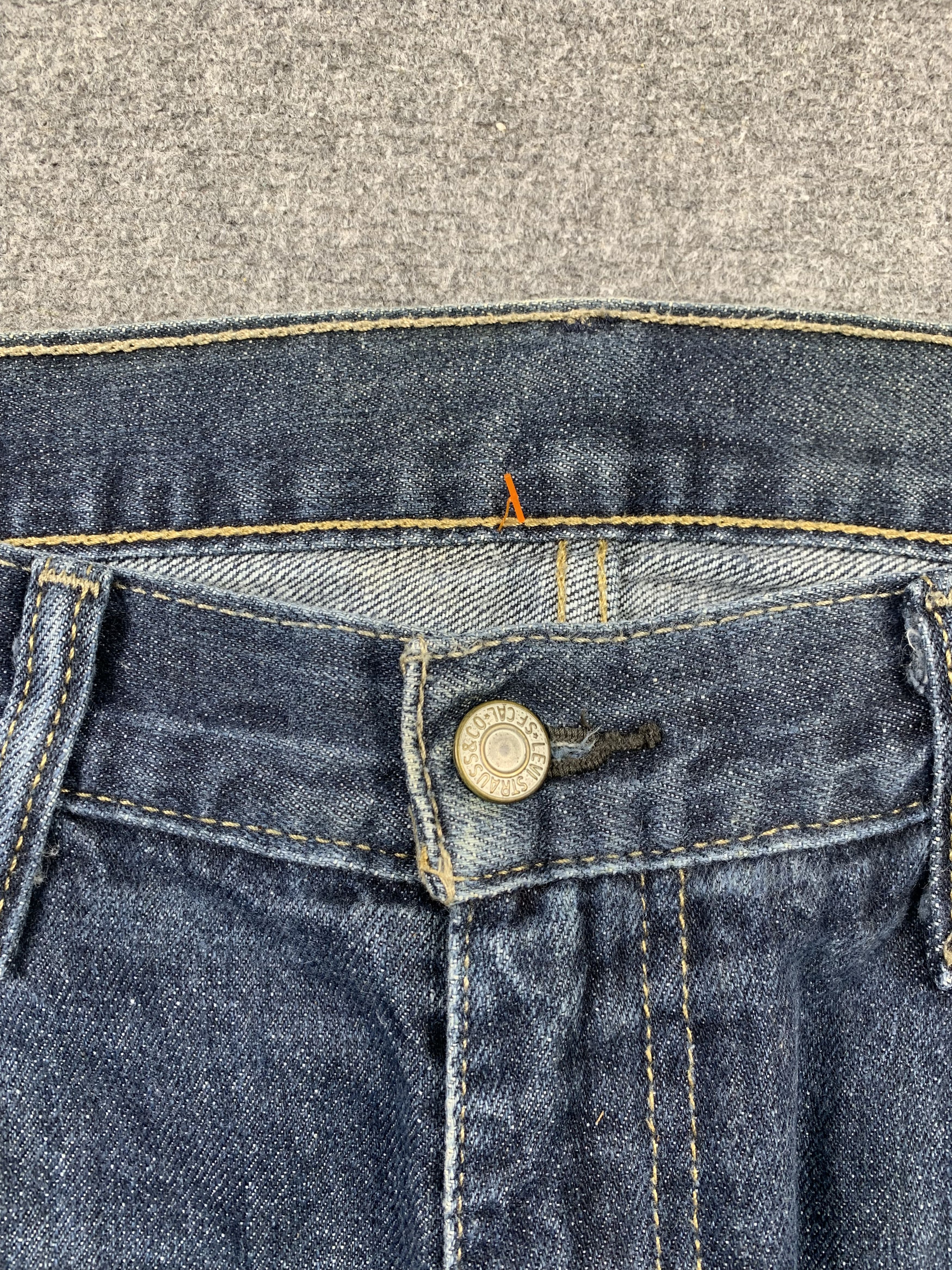 Levi's Vintage Levis 559 Faded Blue Jeans DP2163 Size US 36 / EU 52 - 10 Thumbnail