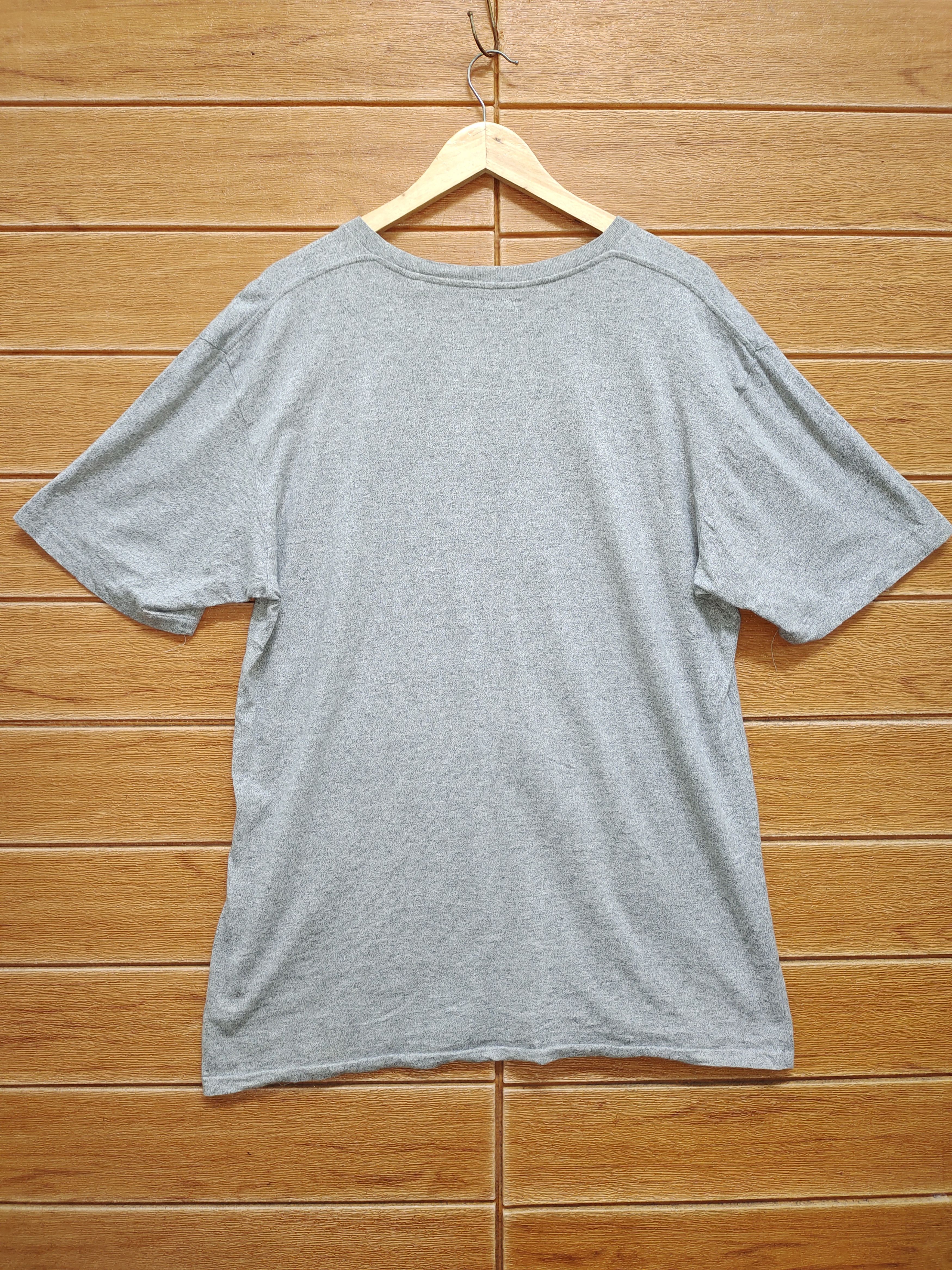 Vintage Vintage 90s Blue Blue Japan Salt & Pepper T-Shirt Size US L / EU 52-54 / 3 - 6 Thumbnail