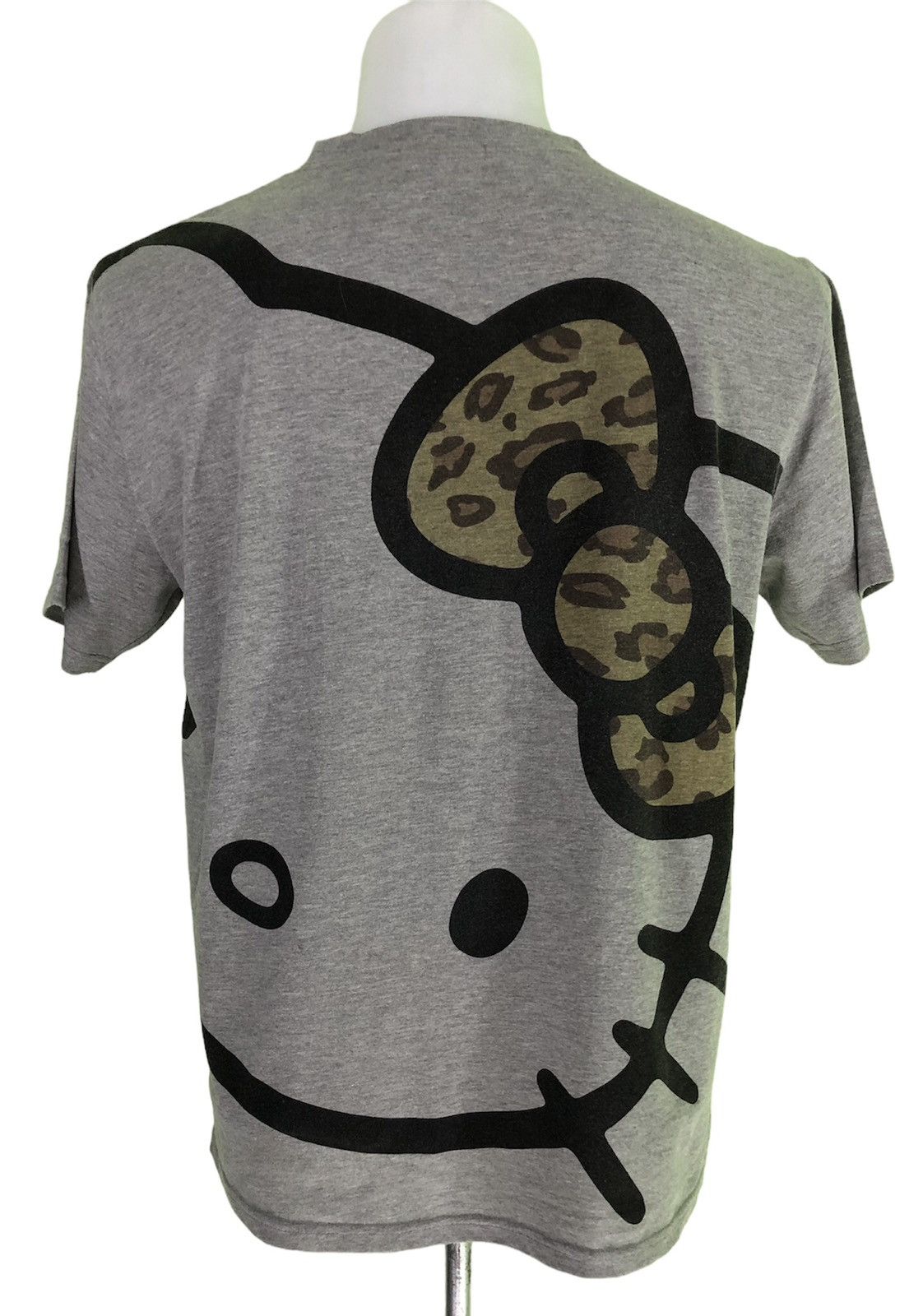Anime Hello kitty big print overprint Size US M / EU 48-50 / 2 - 2 Thumbnail