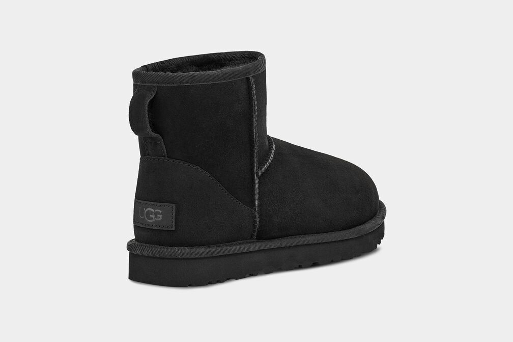 Ugg UGG MINI CLASSIC II BLACK Size US 8 / IT 38 - 4 Thumbnail