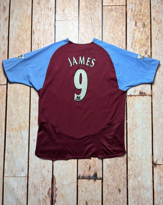 Vintage Aston Villa Diadora football Jersey official merchandise Grailed
