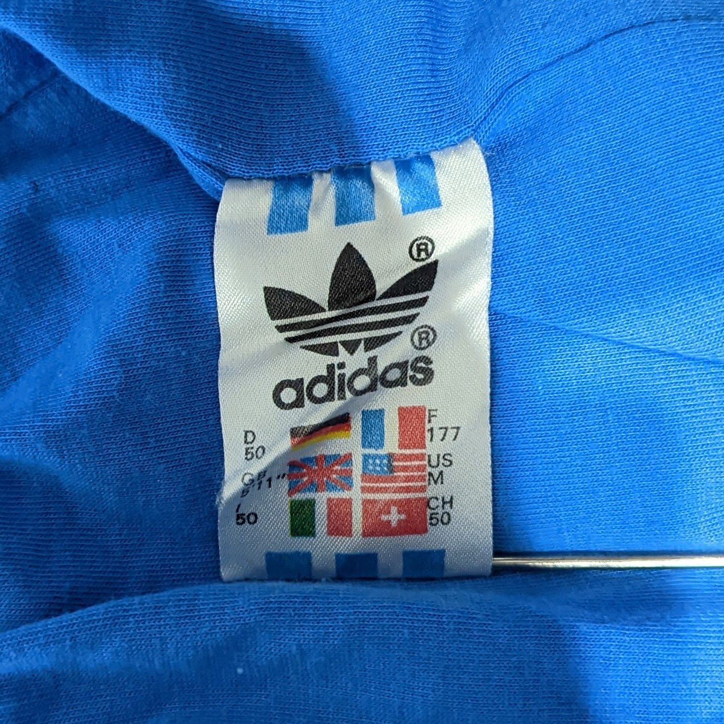 Adidas Vintage Adidas Nylon Bomber Jacket Gilet Removable Sleeves Size US M / EU 48-50 / 2 - 18 Thumbnail