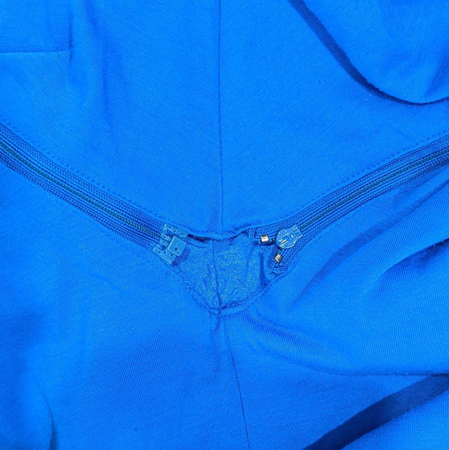 Adidas Vintage Adidas Nylon Bomber Jacket Gilet Removable Sleeves Size US M / EU 48-50 / 2 - 13 Thumbnail