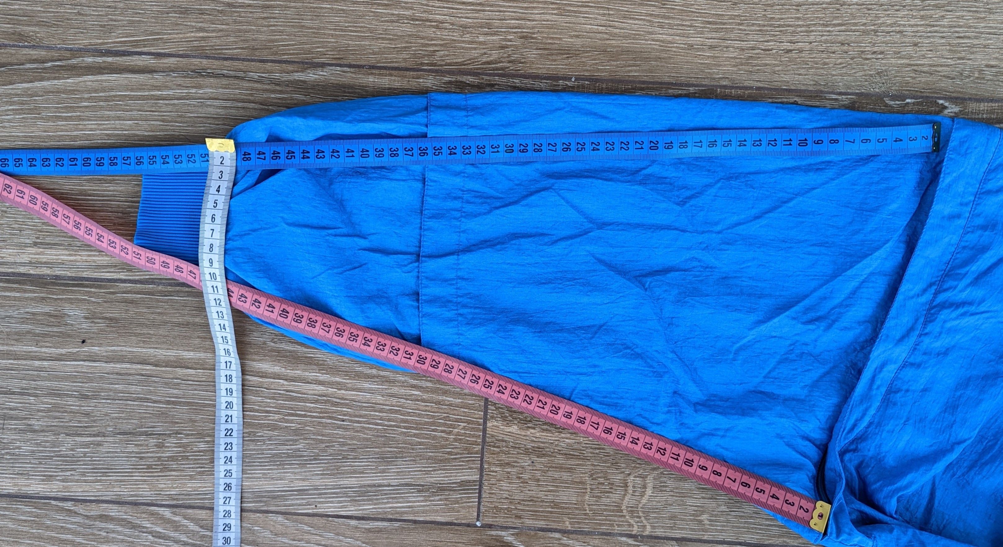 Adidas Vintage Adidas Nylon Bomber Jacket Gilet Removable Sleeves Size US M / EU 48-50 / 2 - 21 Thumbnail