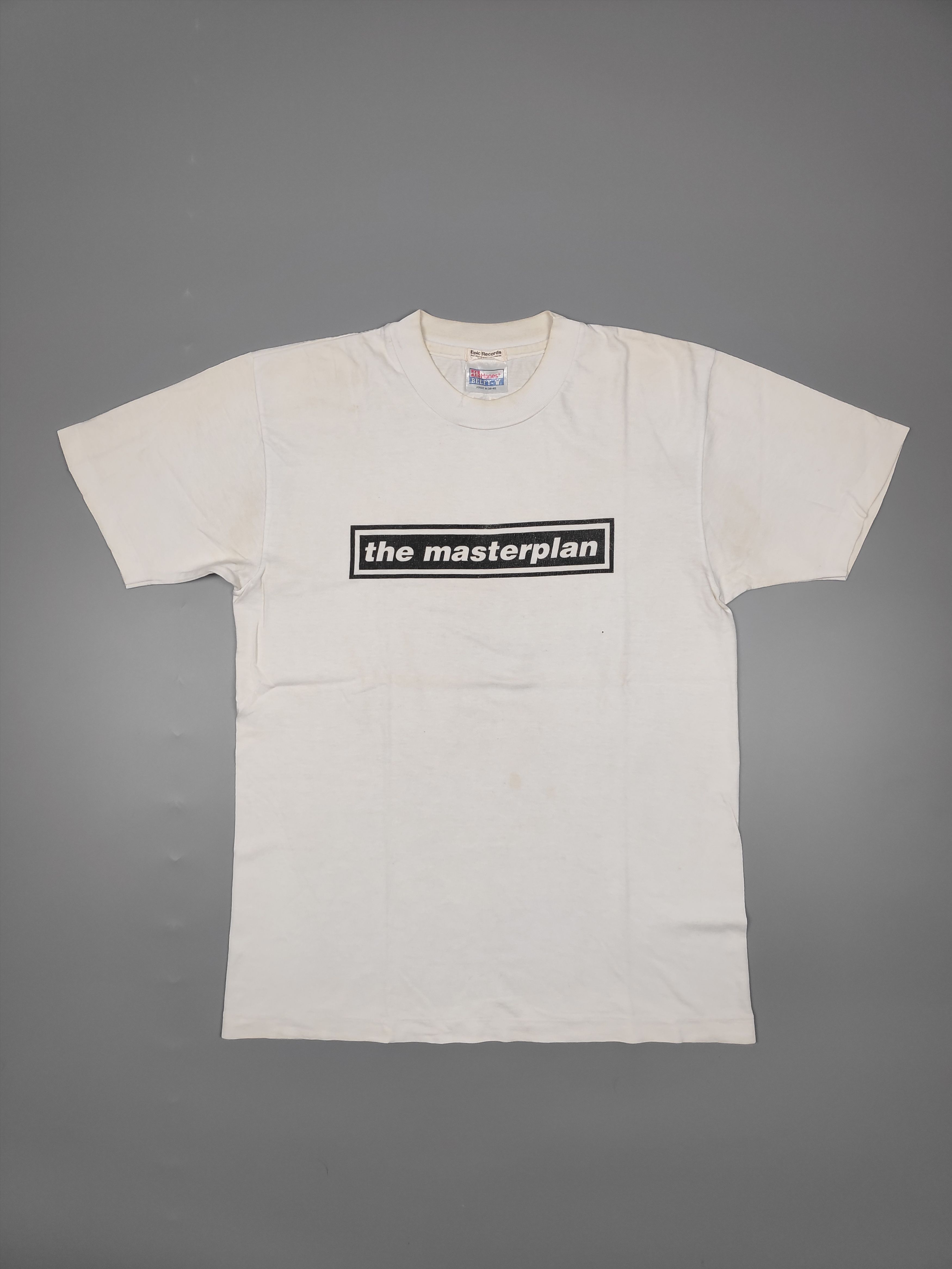 Band Tees VINTAGE OASIS THE MASTERPLAN Size US M / EU 48-50 / 2 - 1 Thumbnail