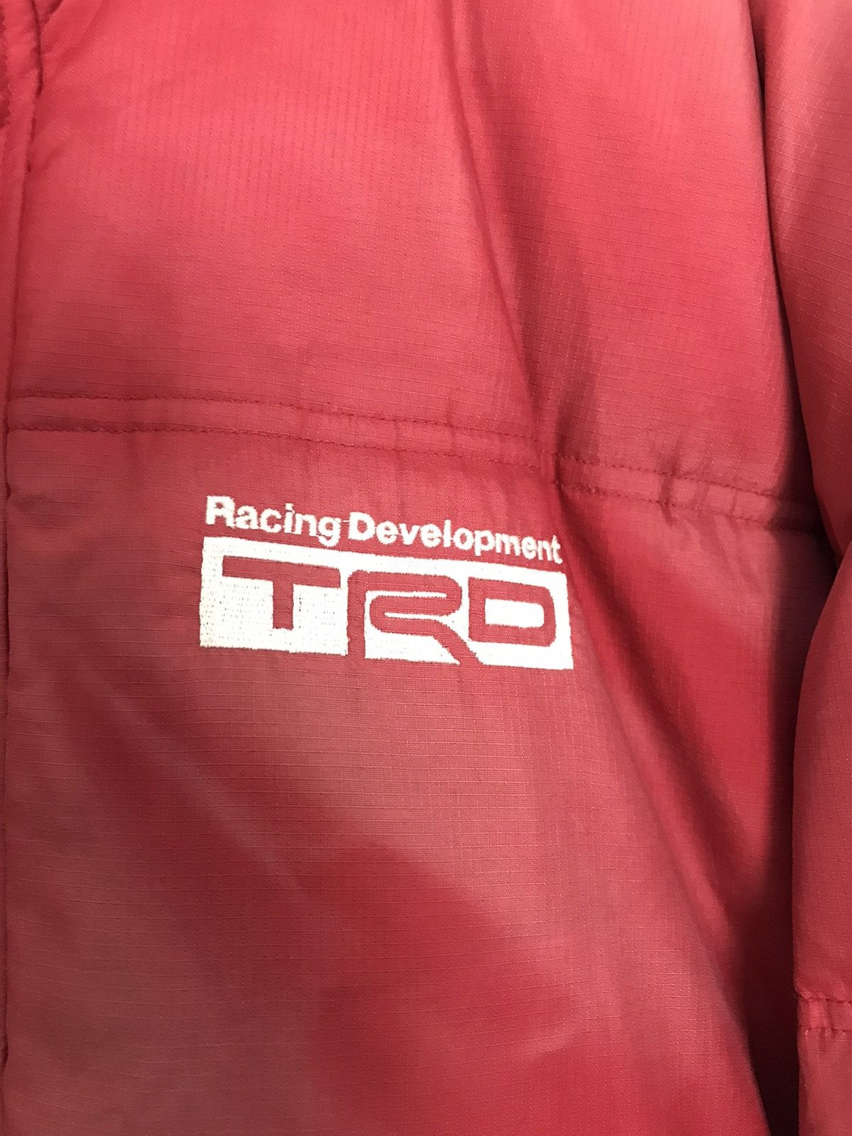 Sports Specialties Toyota TRD Racing Development Puffer Jacket Size US XL / EU 56 / 4 - 4 Thumbnail