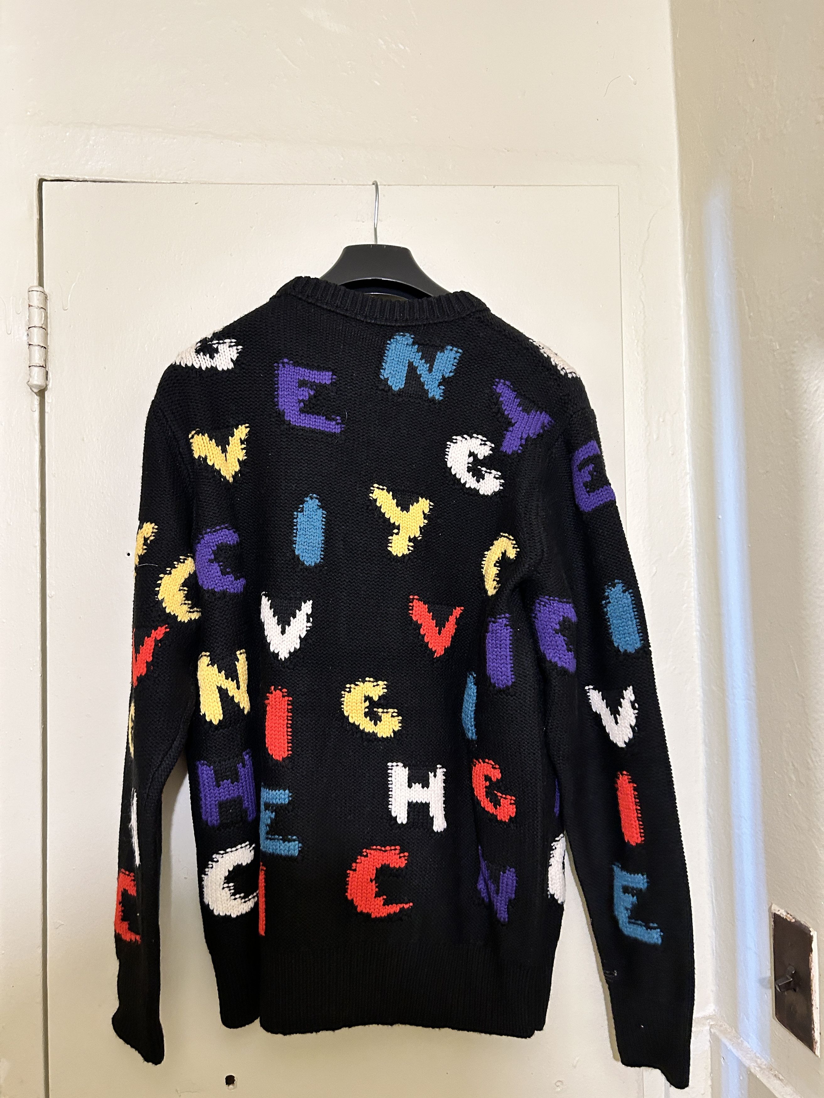 Givenchy jacquard logo intarsia sweater letter Size US M / EU 48-50 / 2 - 8 Thumbnail