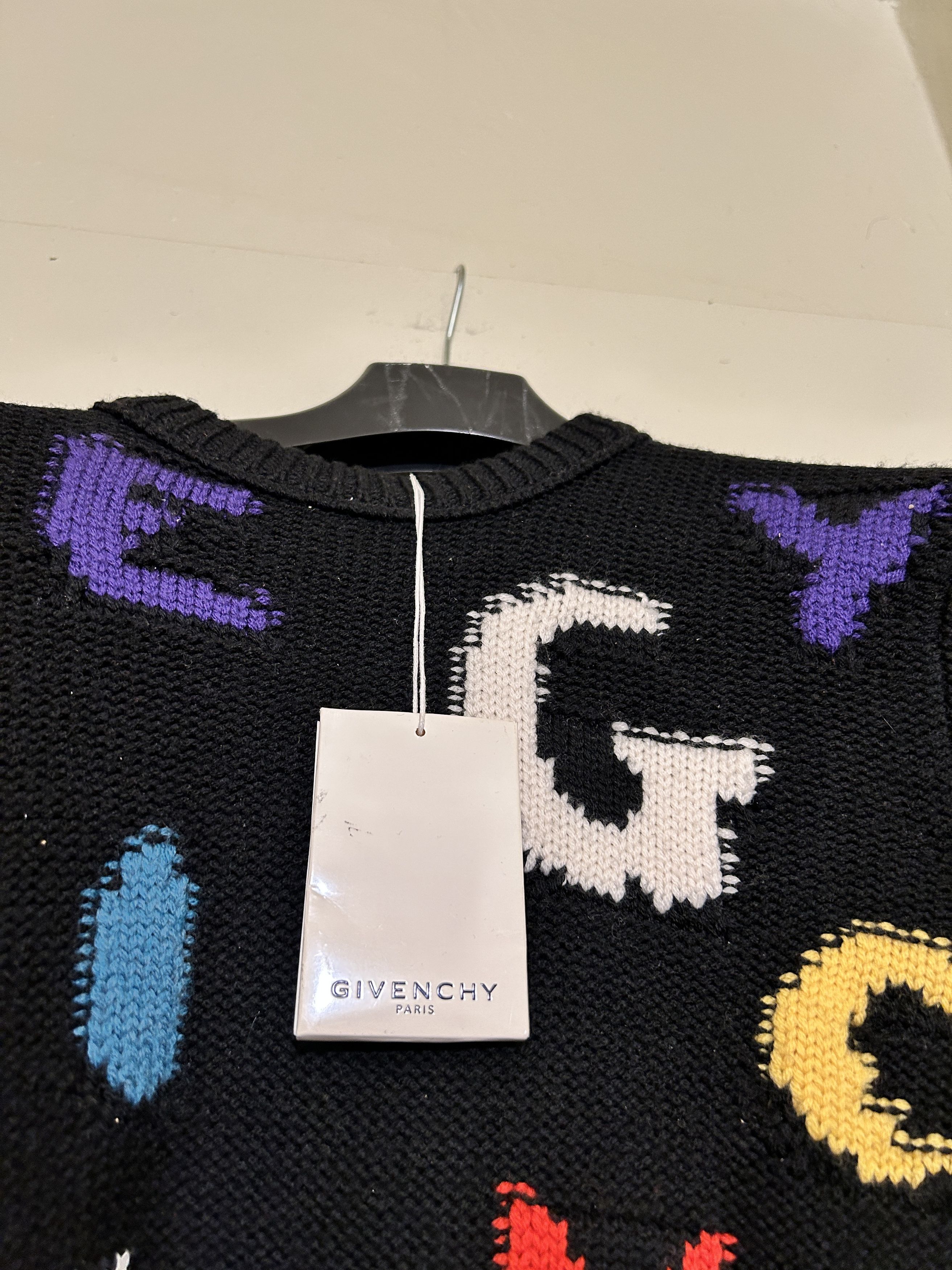 Givenchy jacquard logo intarsia sweater letter Size US M / EU 48-50 / 2 - 2 Thumbnail