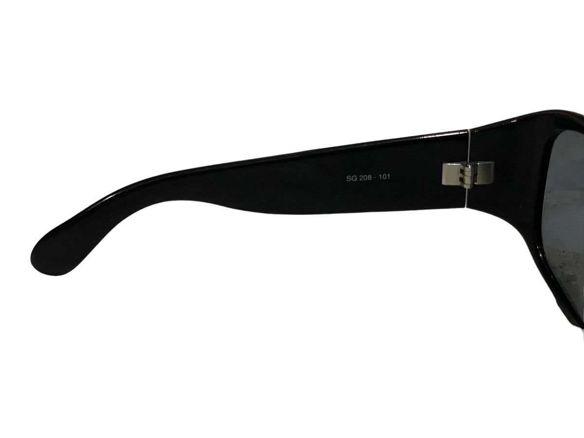 Givenchy Sunglasses Givenchy Paris Size ONE SIZE - 16 Thumbnail