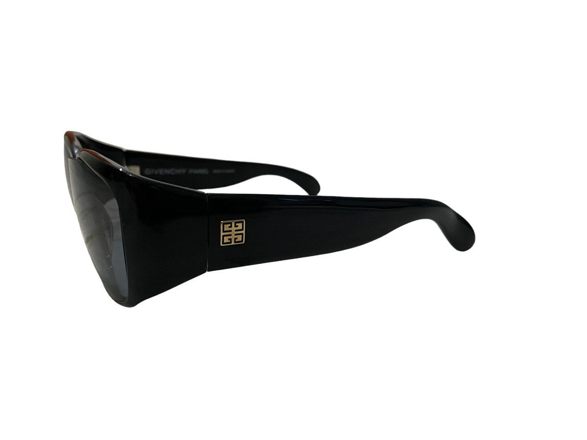 Givenchy Sunglasses Givenchy Paris Size ONE SIZE - 9 Thumbnail
