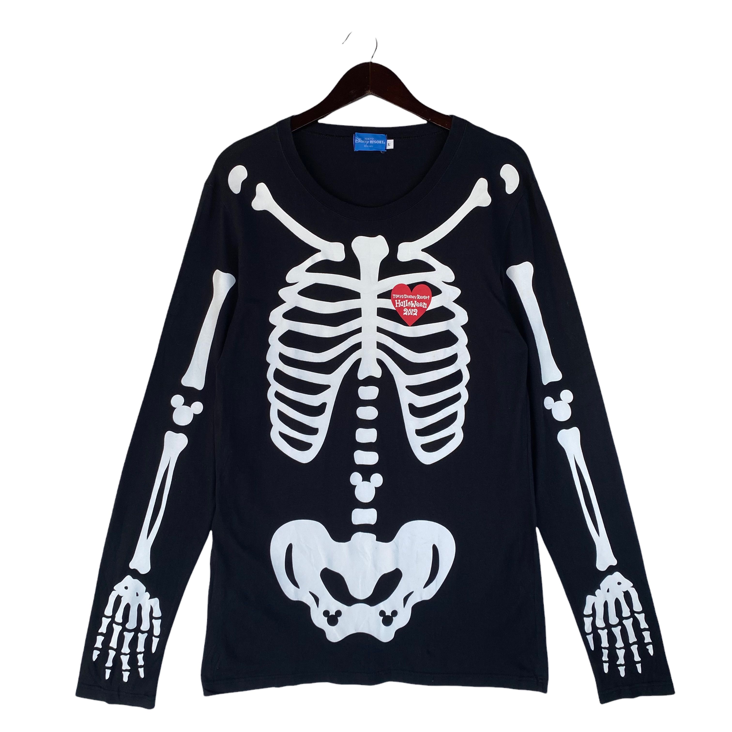 Disney 💥HALLOWEEN NIGHT disney mickey mouses Bones design shirt Size US L / EU 52-54 / 3 - 1 Thumbnail