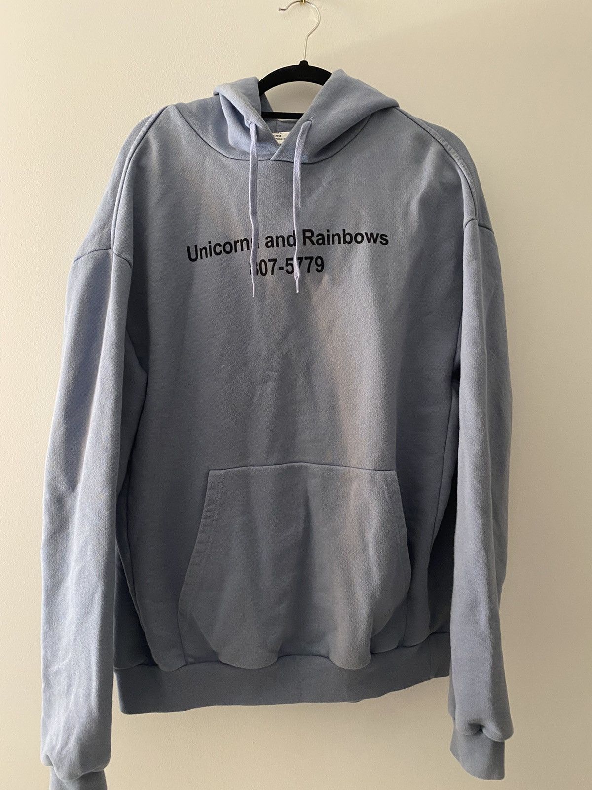 VETEMENTS Rainbows Unicorn Hoodie