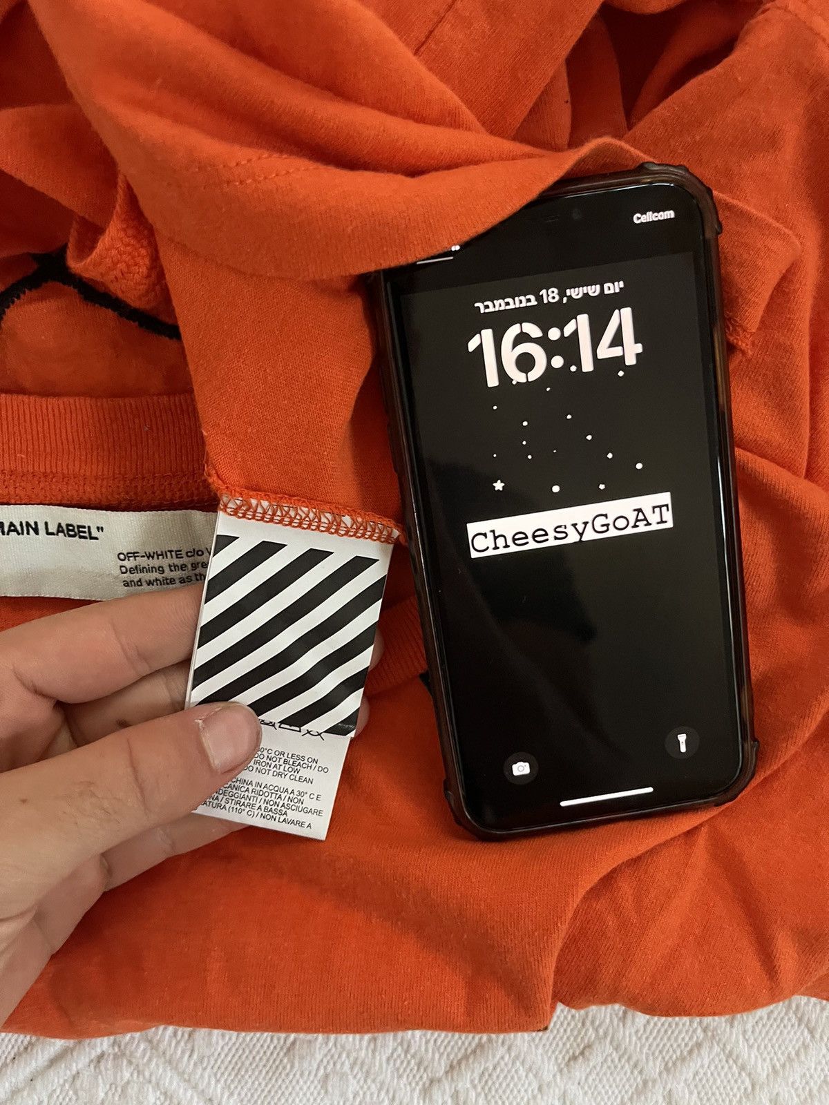 Off-White Off white orange abstract TEE Size US L / EU 52-54 / 3 - 9 Thumbnail