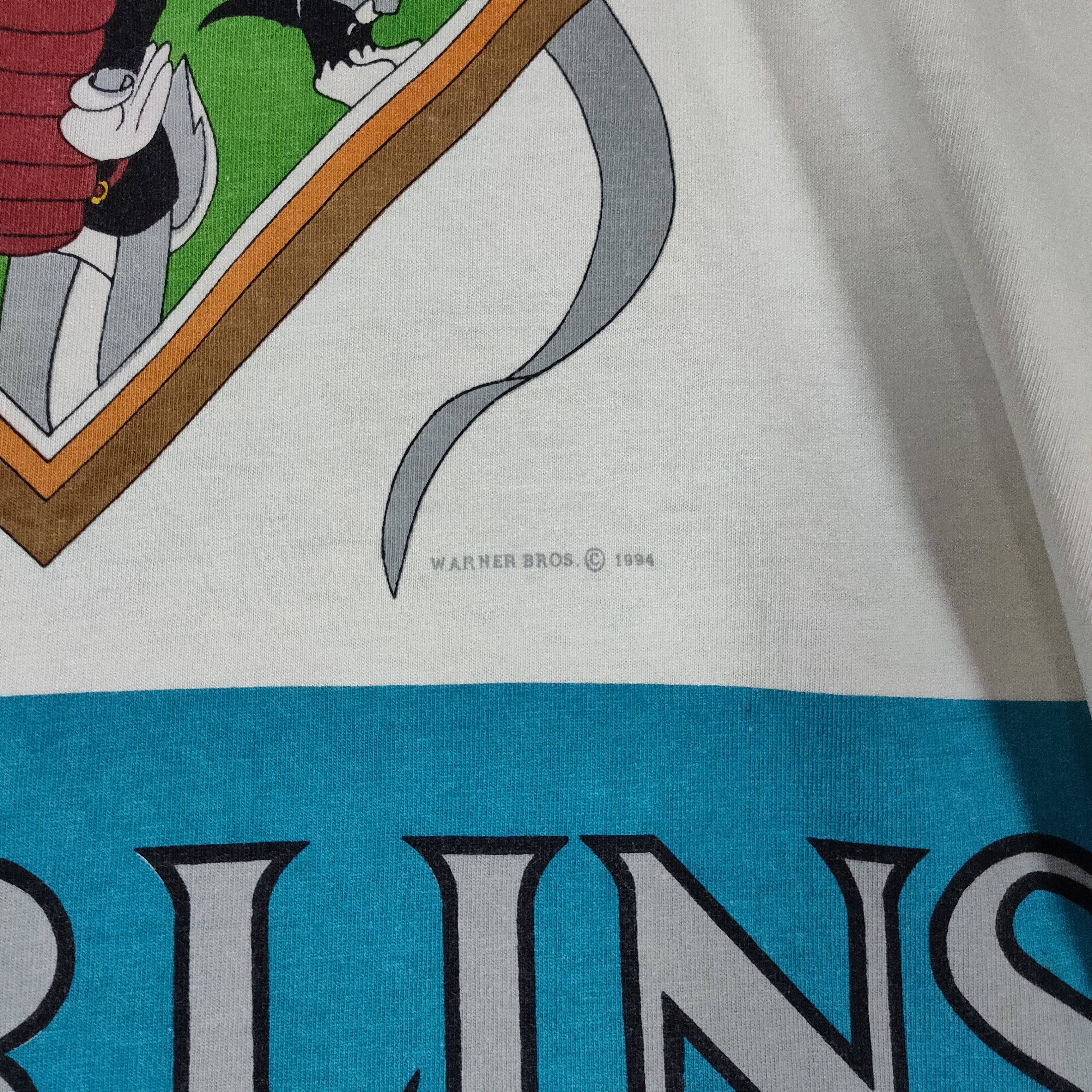 Vintage Vintage LOONEY TUNES ©1994 EMBROIDERY Short Sleeve Shirt Size US L / EU 52-54 / 3 - 2 Thumbnail