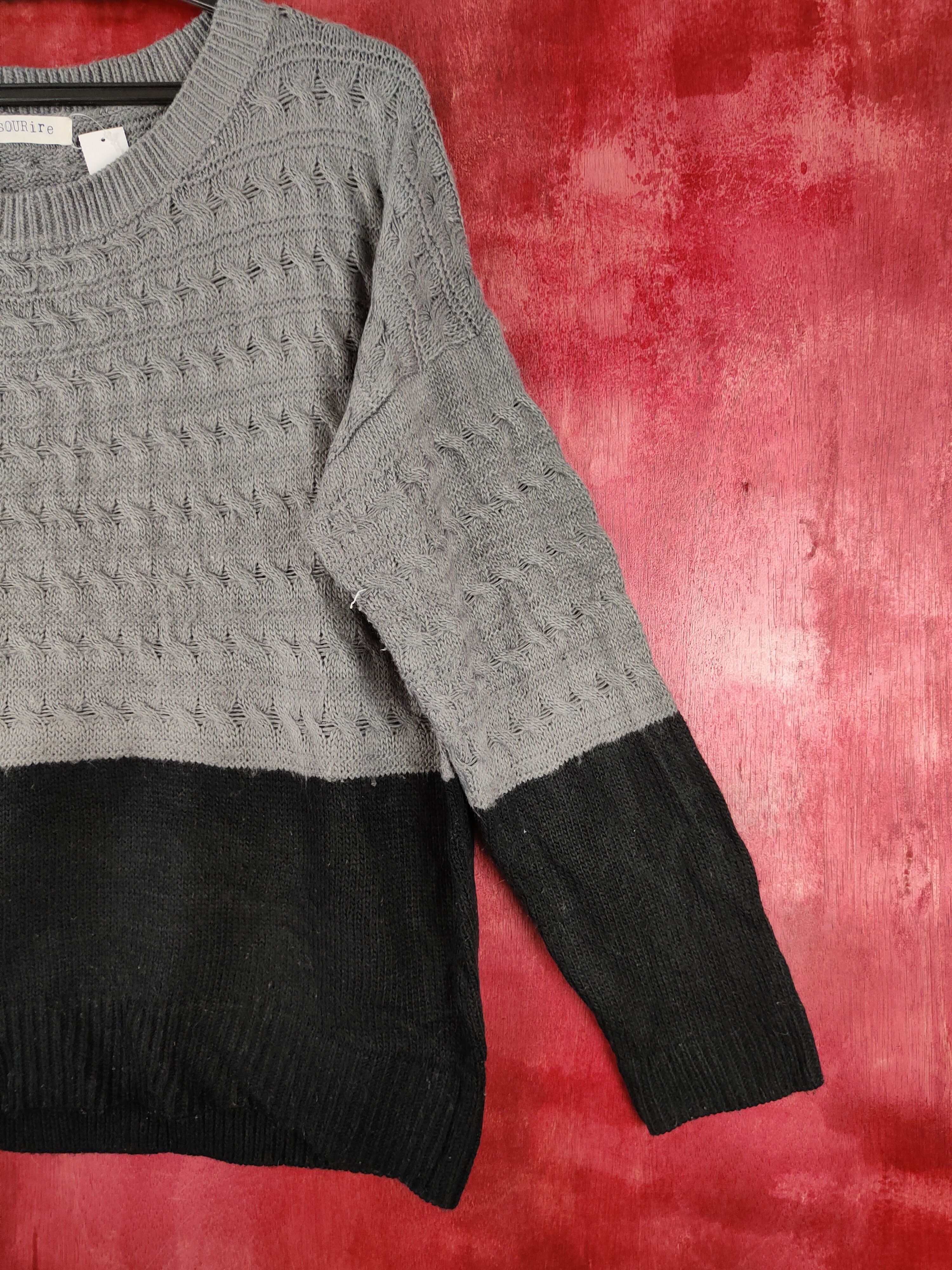 Vintage Sourire Gray/Black Knitwear sweatshirt #4257 Size L / US 10 / IT 46 - 4 Thumbnail