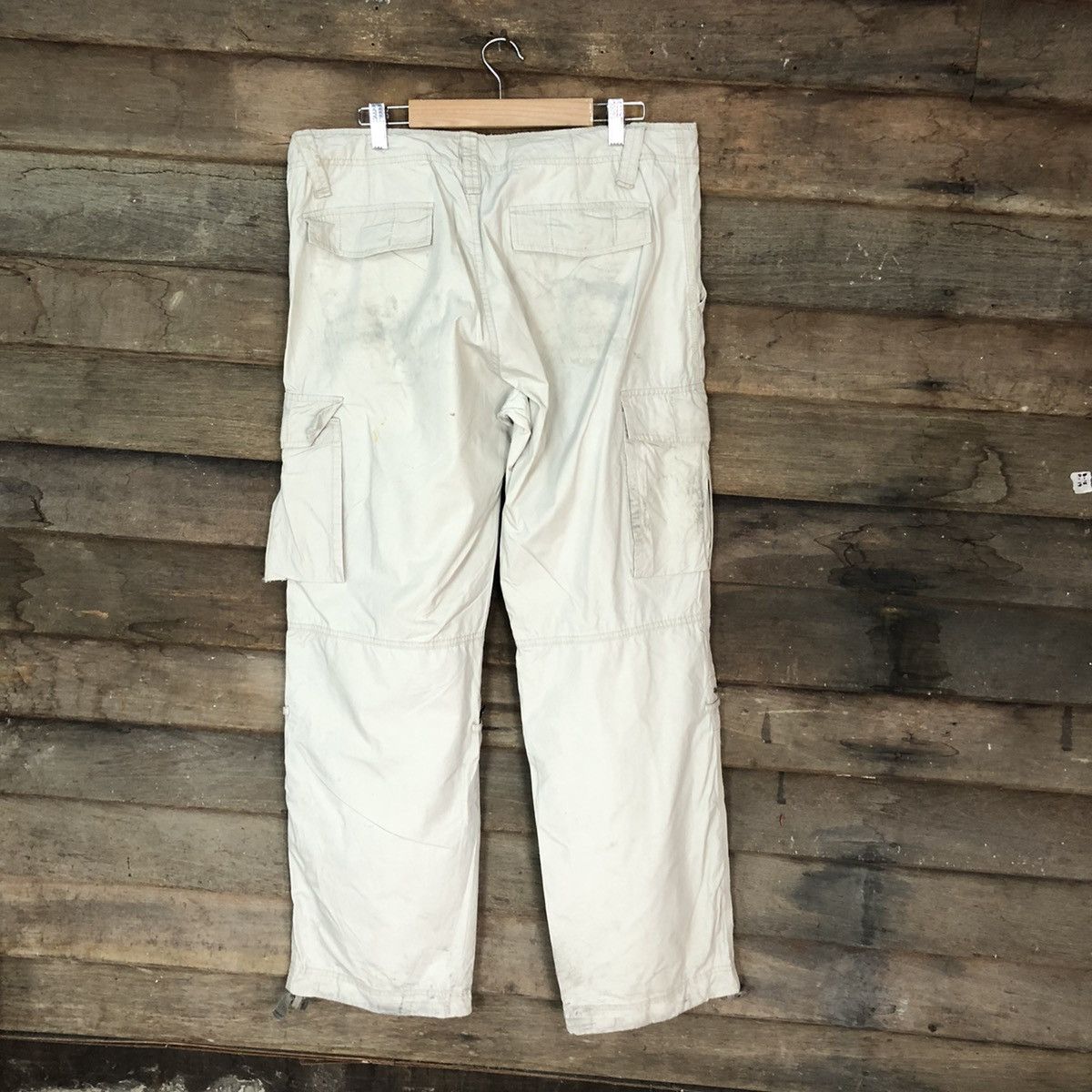 Japanese Brand Uniqlo White dirty multi pocket tactical Cargo Pants #4614 Size US 33 - 11 Thumbnail