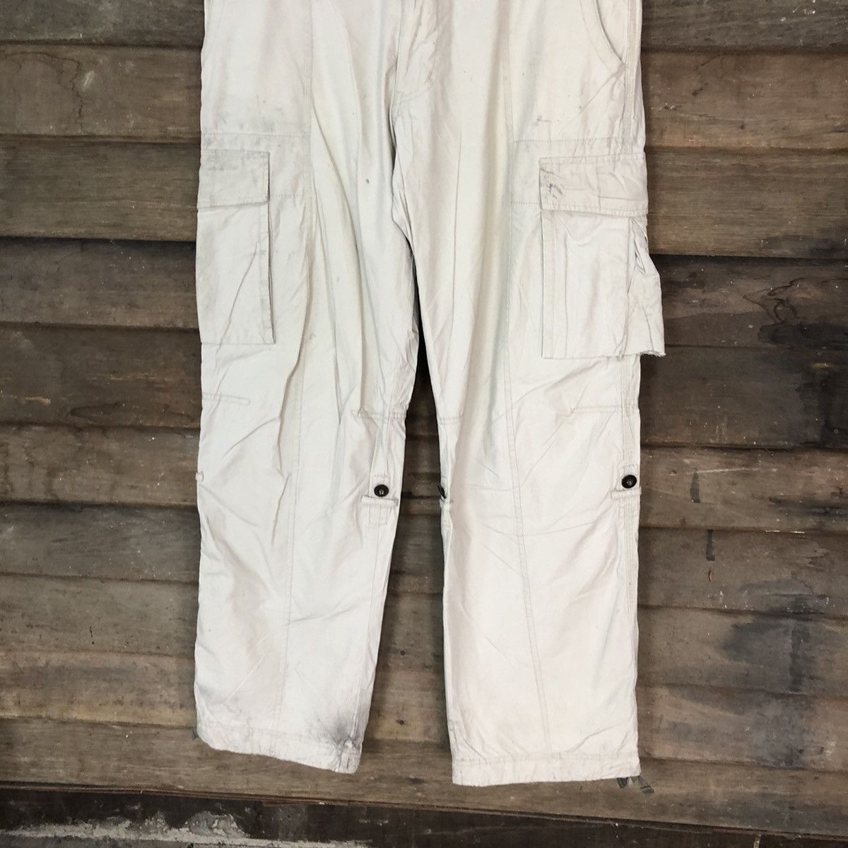 Japanese Brand Uniqlo White dirty multi pocket tactical Cargo Pants #4614 Size US 33 - 3 Thumbnail