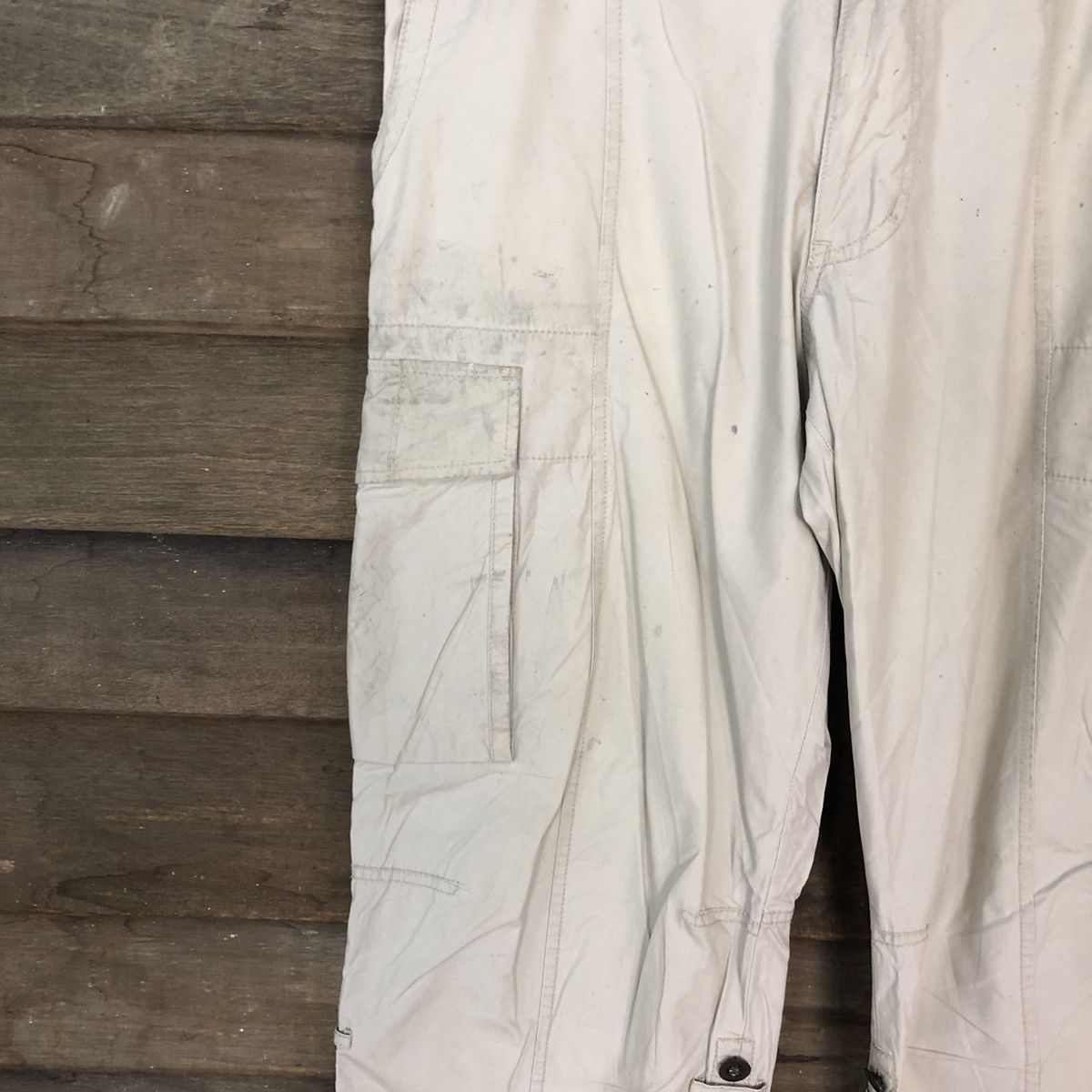 Japanese Brand Uniqlo White dirty multi pocket tactical Cargo Pants #4614 Size US 33 - 6 Thumbnail